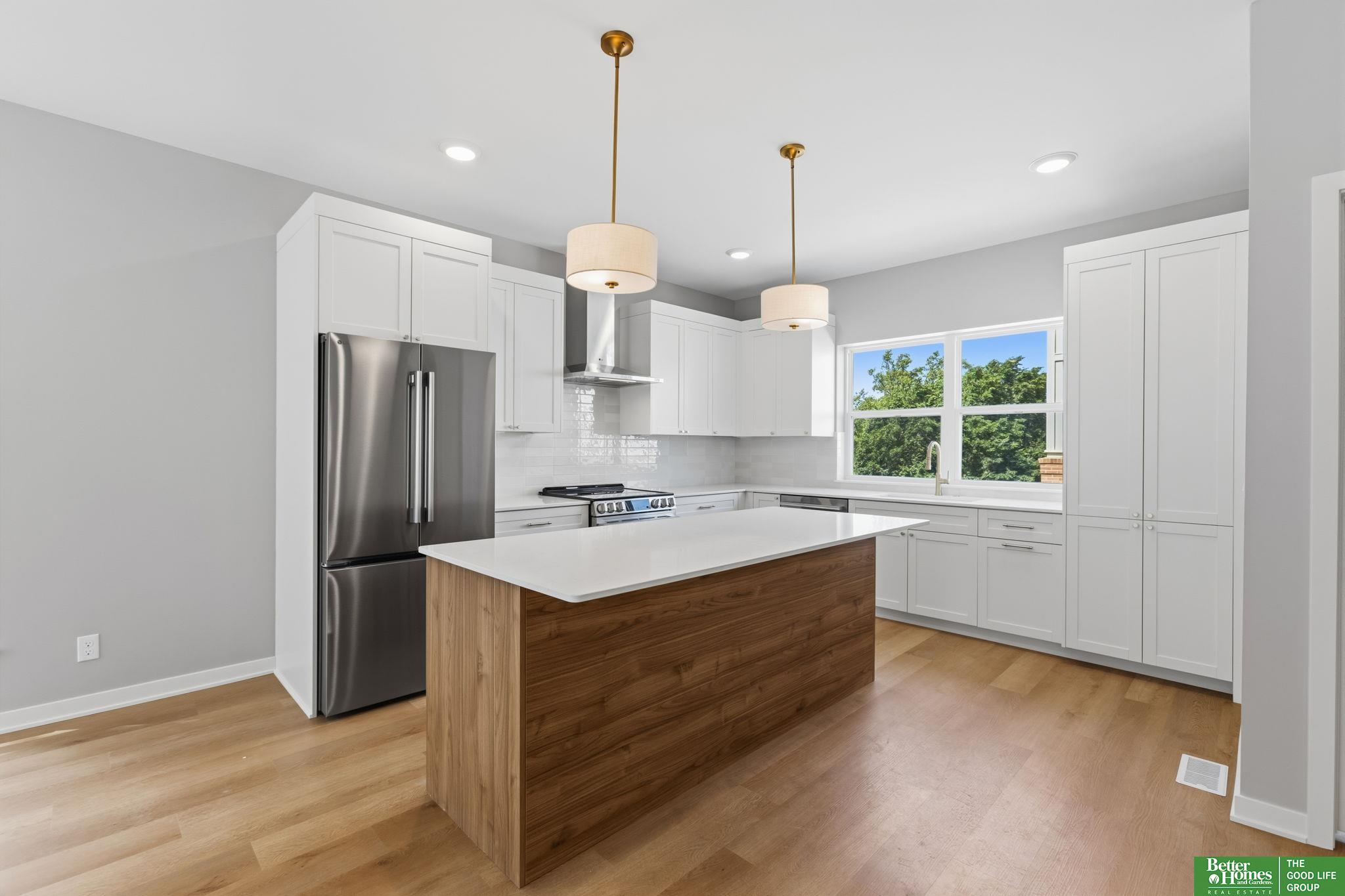 1006 S 33rd Street