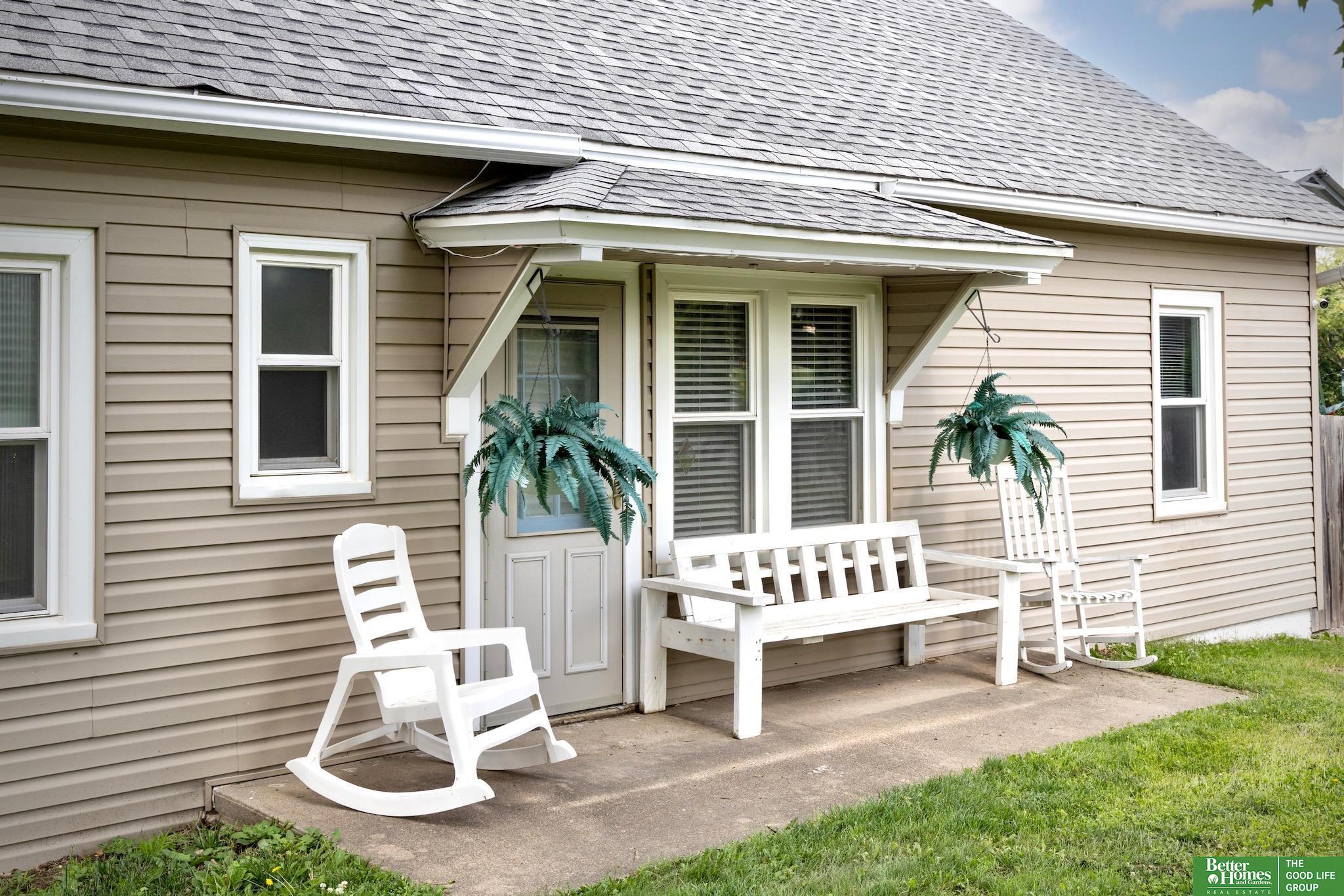 8264 Cedar Island Road