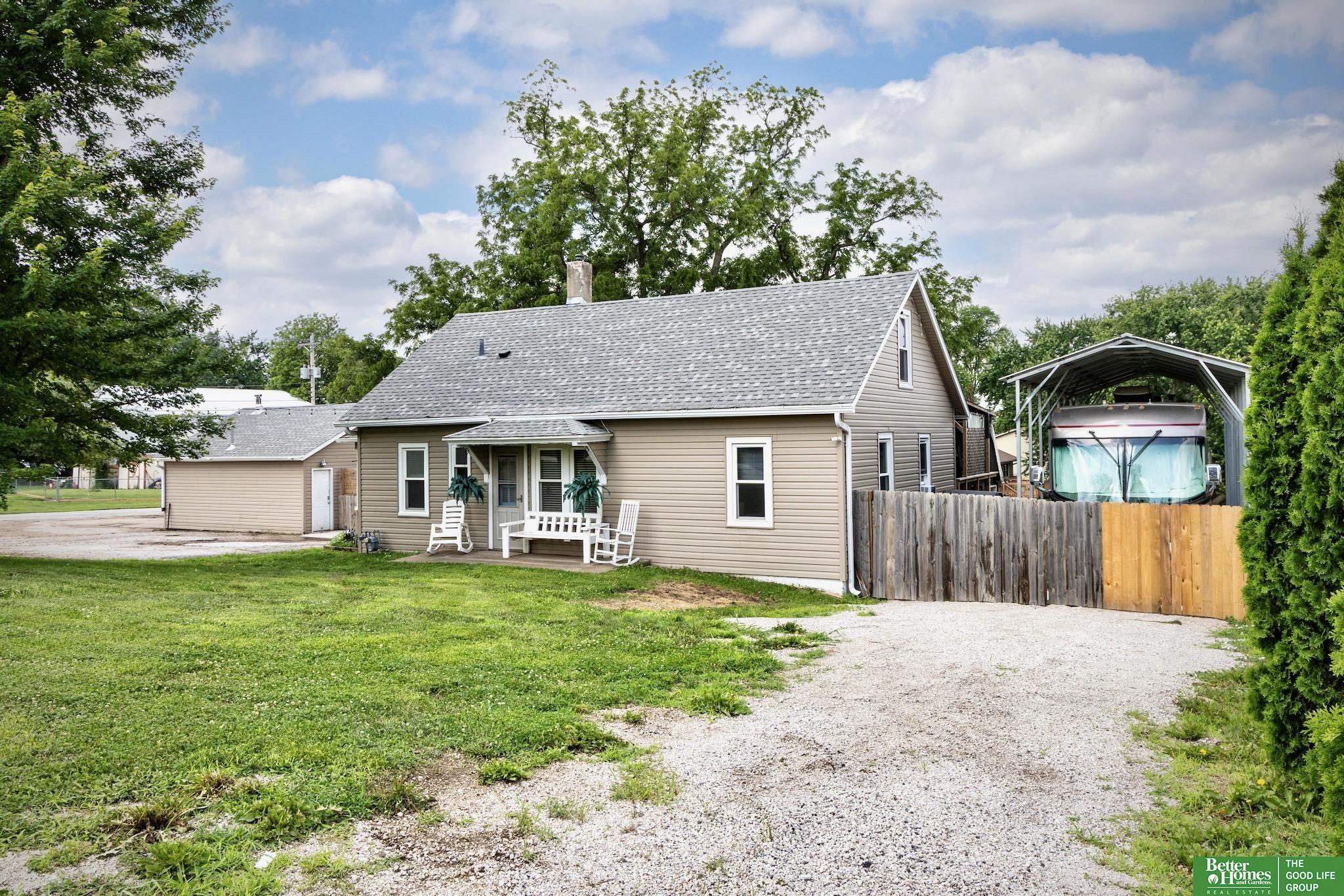 8264 Cedar Island Road