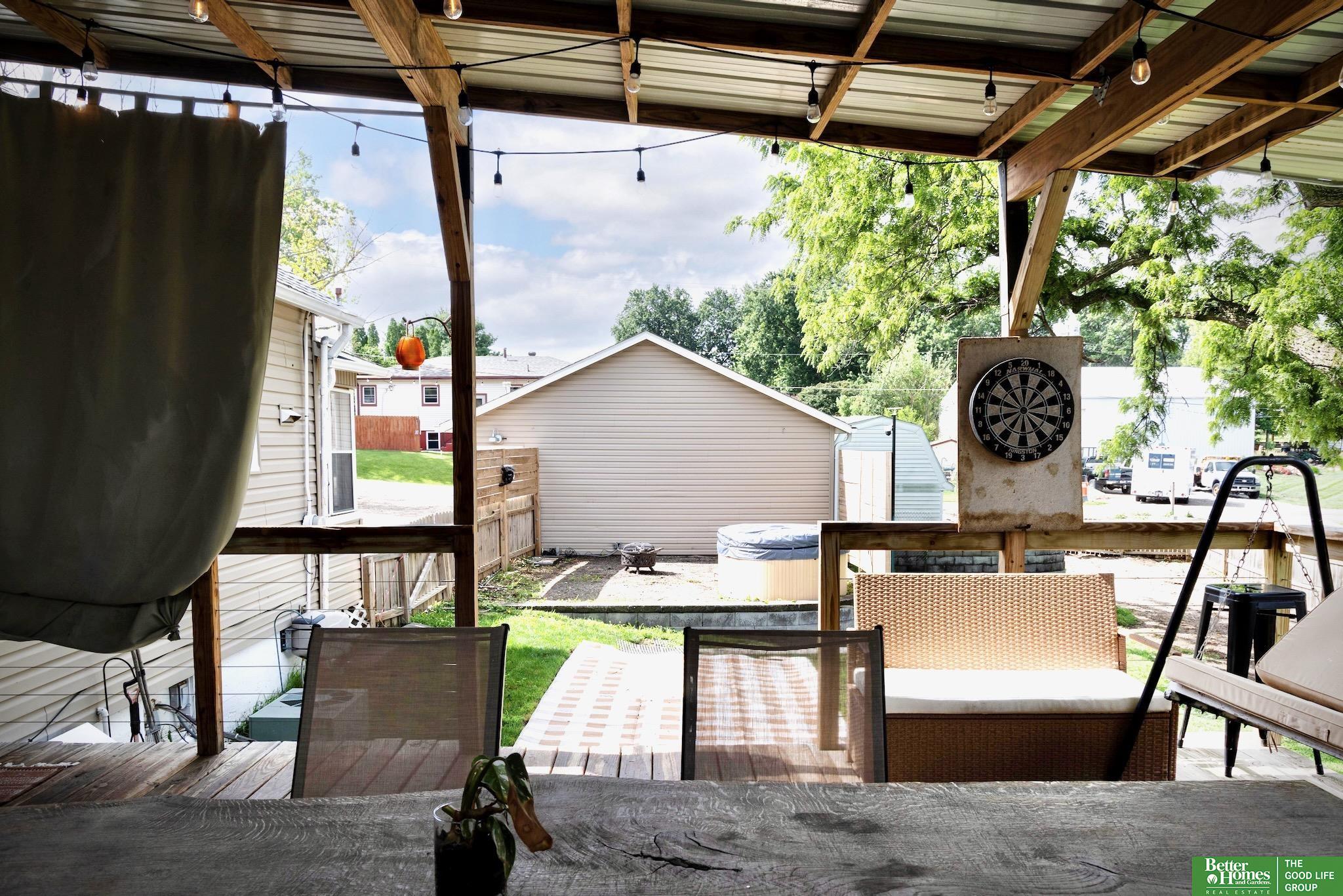8264 Cedar Island Road