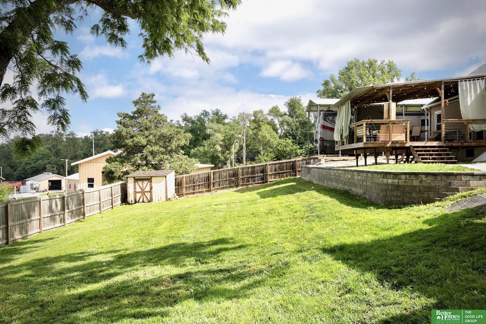 8264 Cedar Island Road