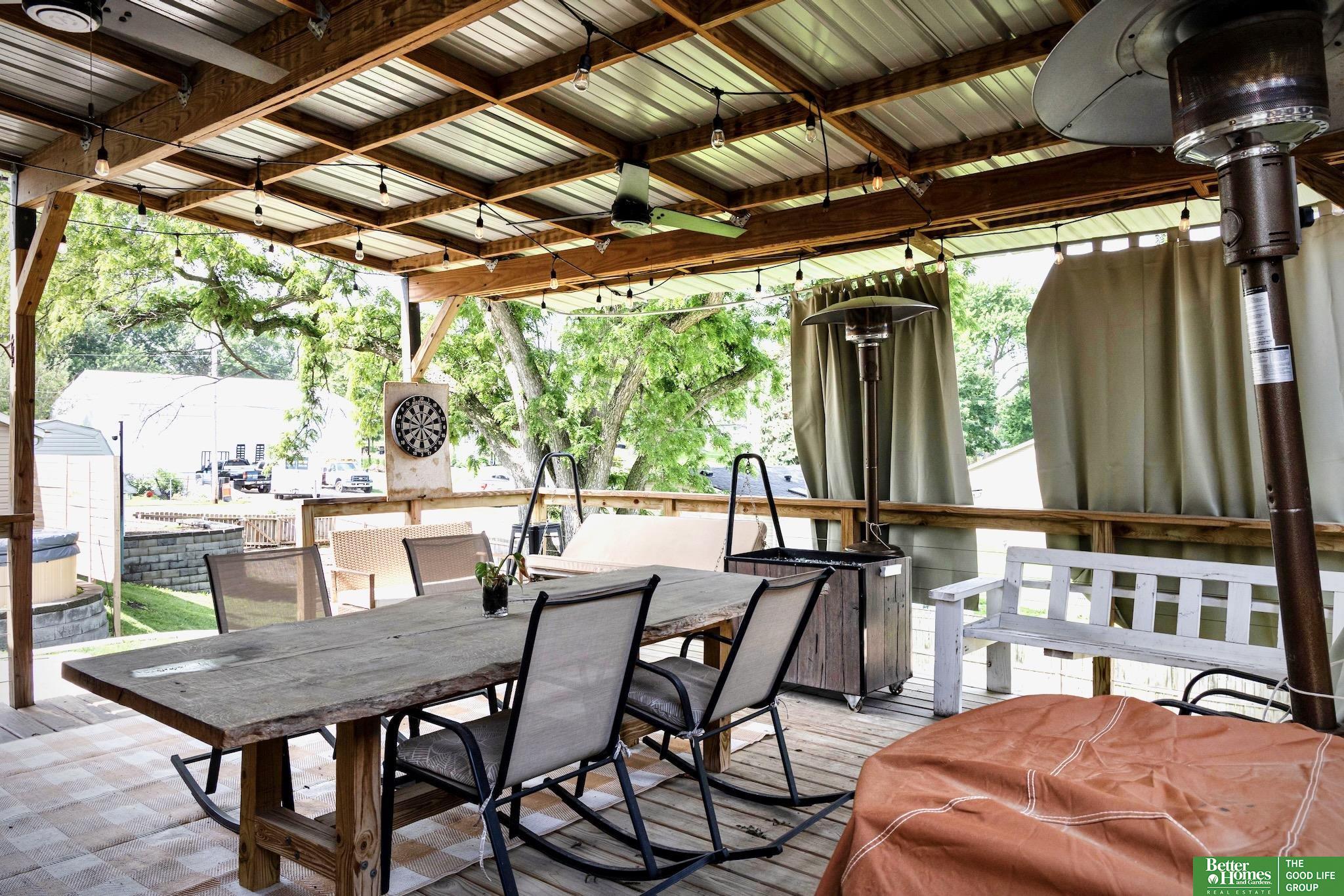 8264 Cedar Island Road