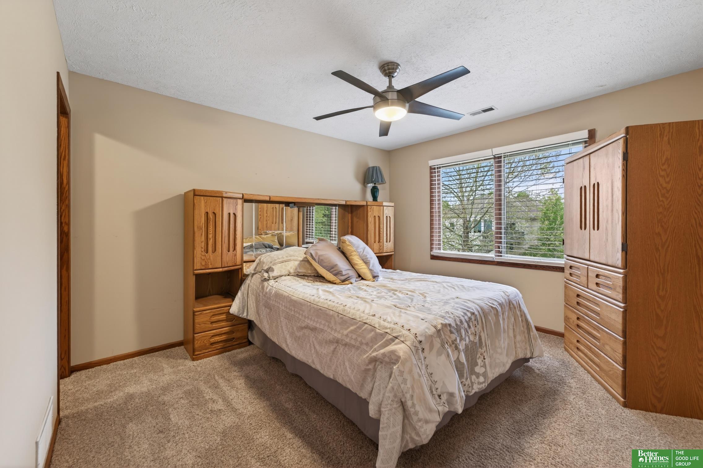 5420 S 164th Street