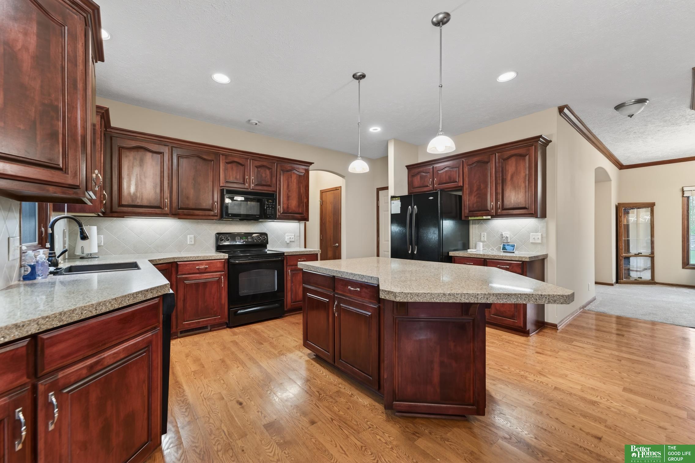 5420 S 164th Street