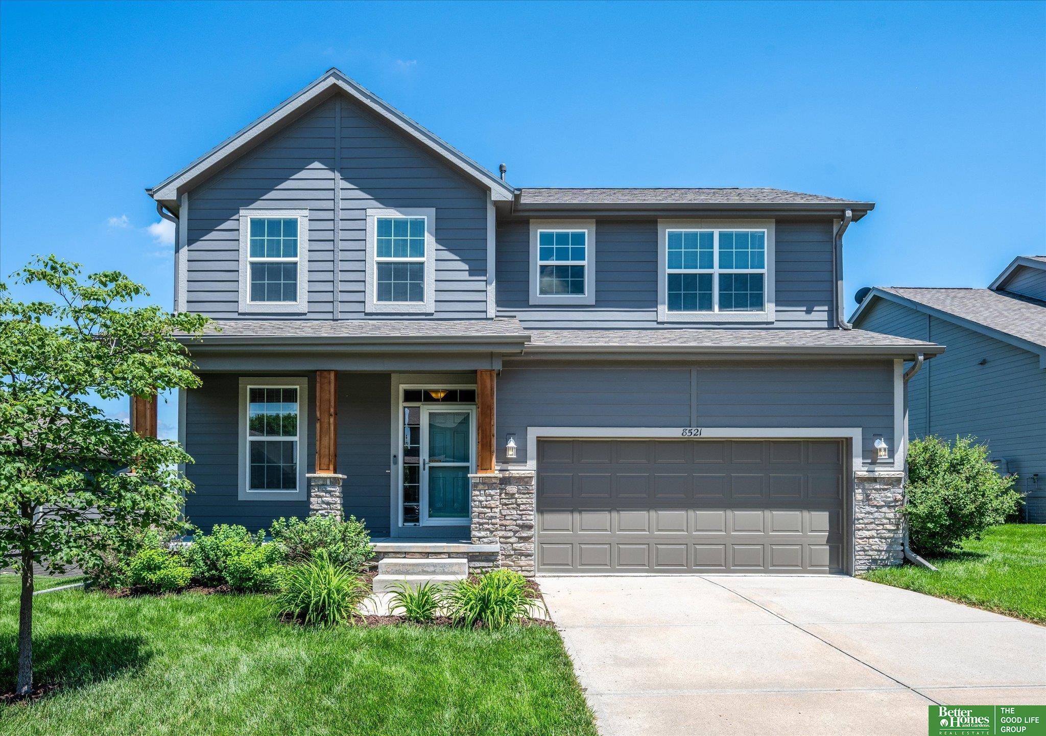 8521 N 172 Circle