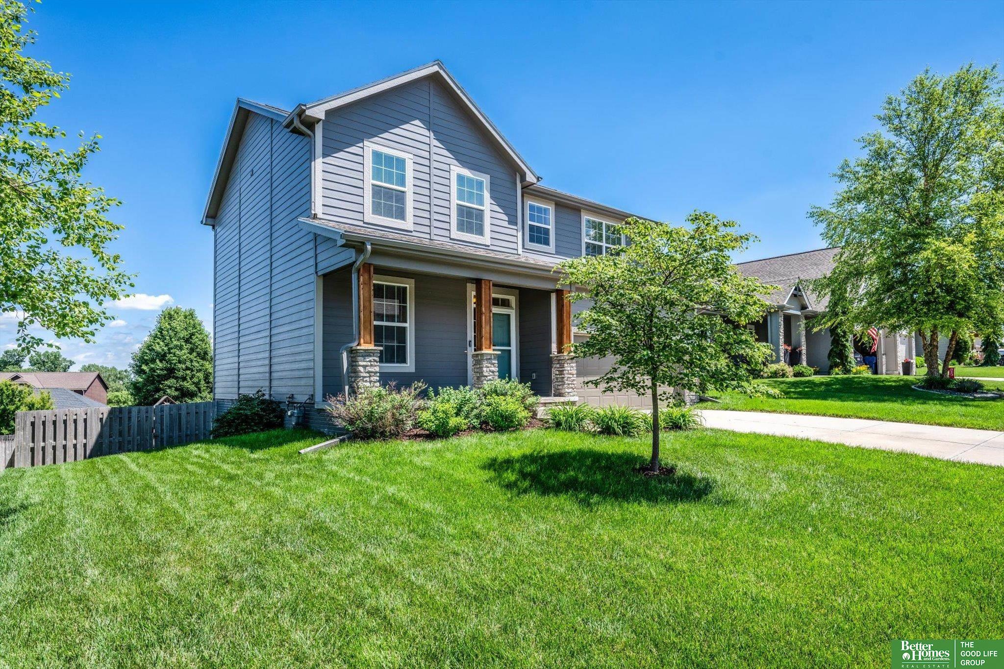 8521 N 172 Circle