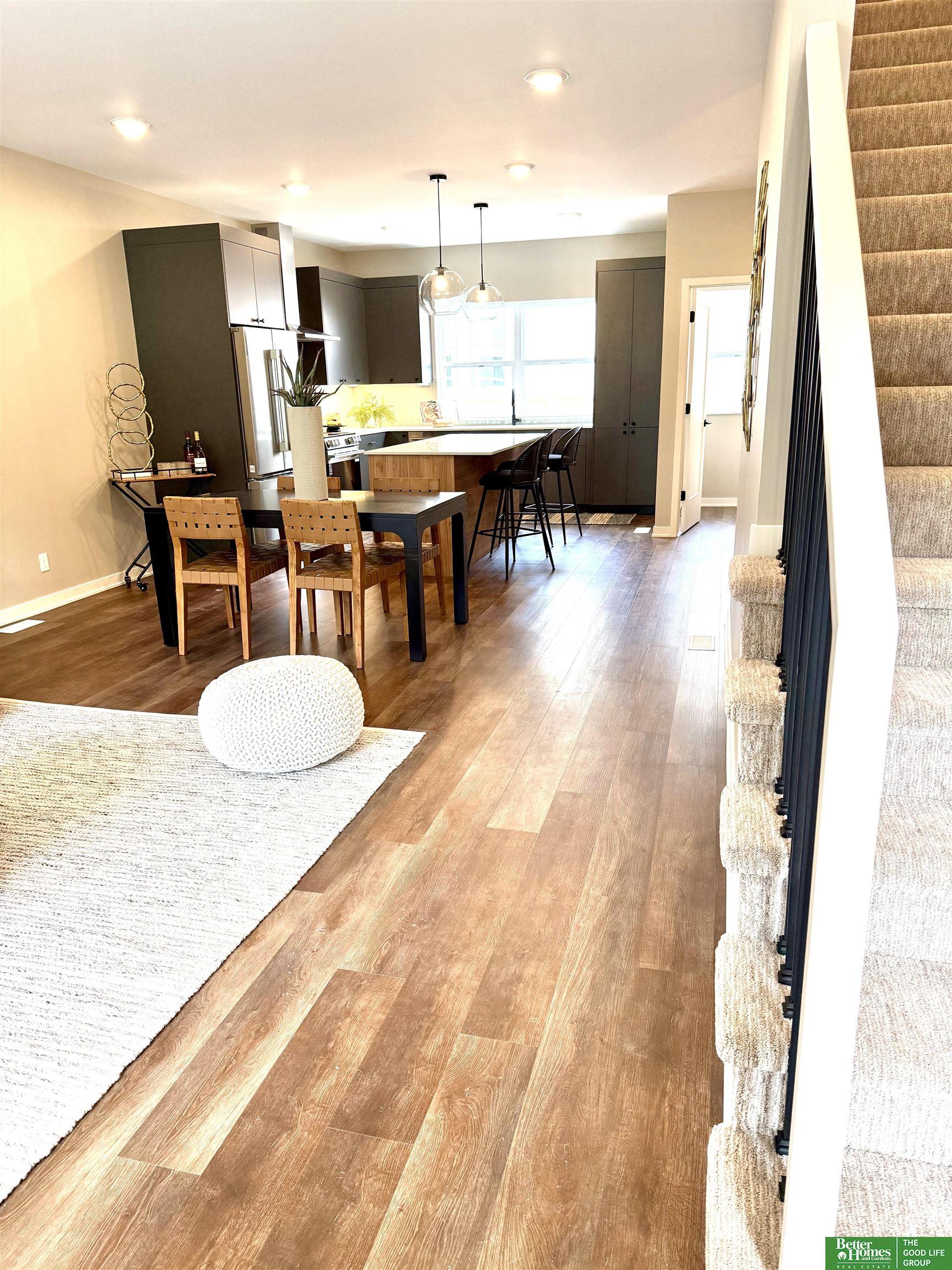 1016 S 33rd Court