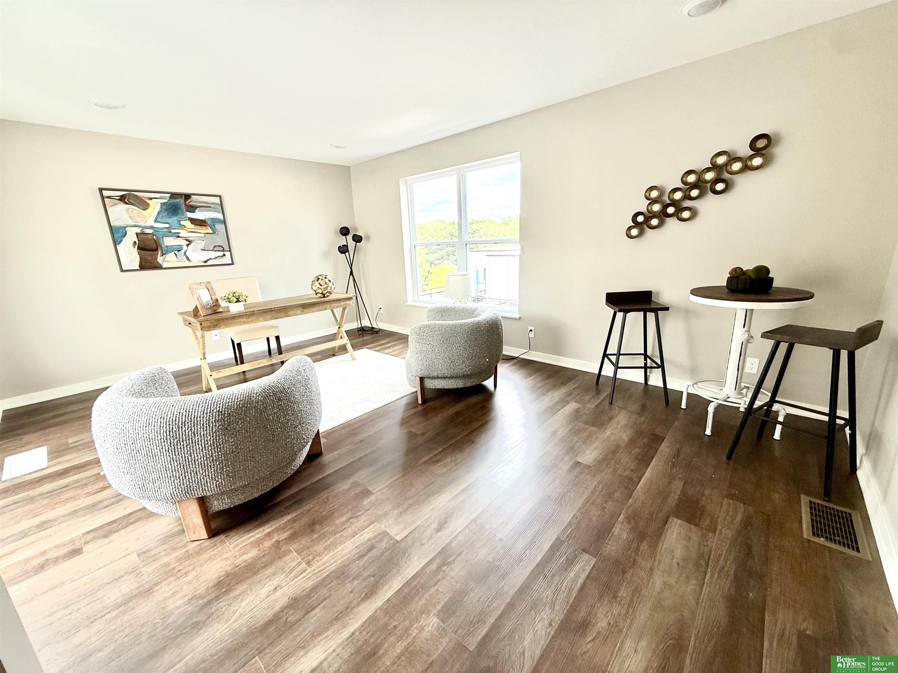 1016 S 33rd Court