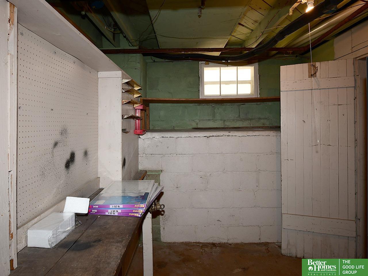 1111 E Street