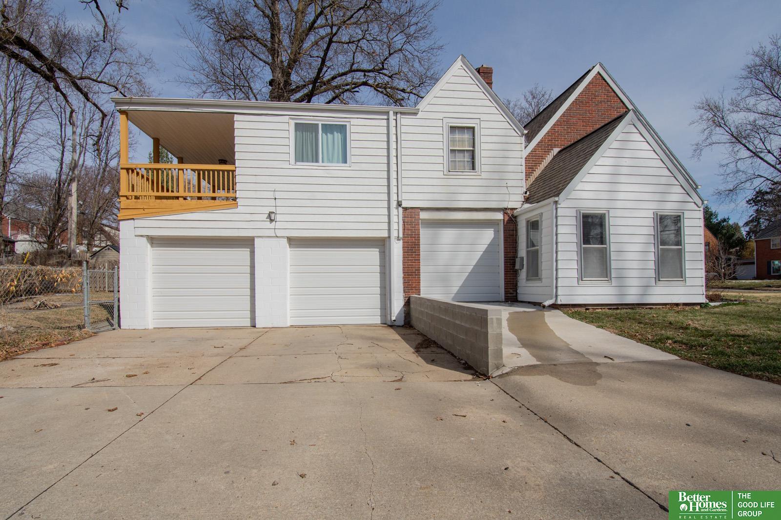 2002 N 55 Street