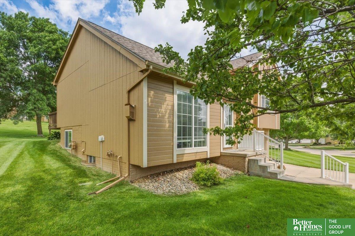 7504 N 77th Avenue