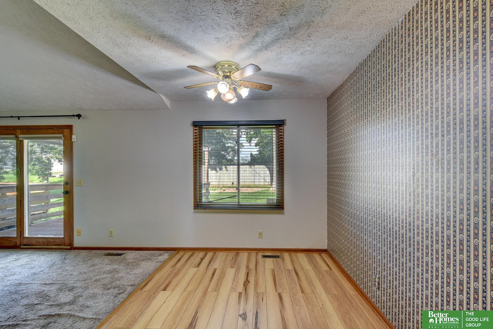 3614 N 104th Avenue