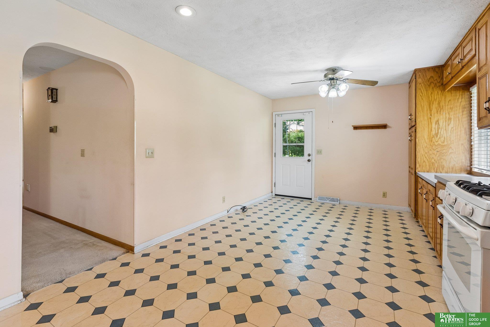 22510 Fairview Road