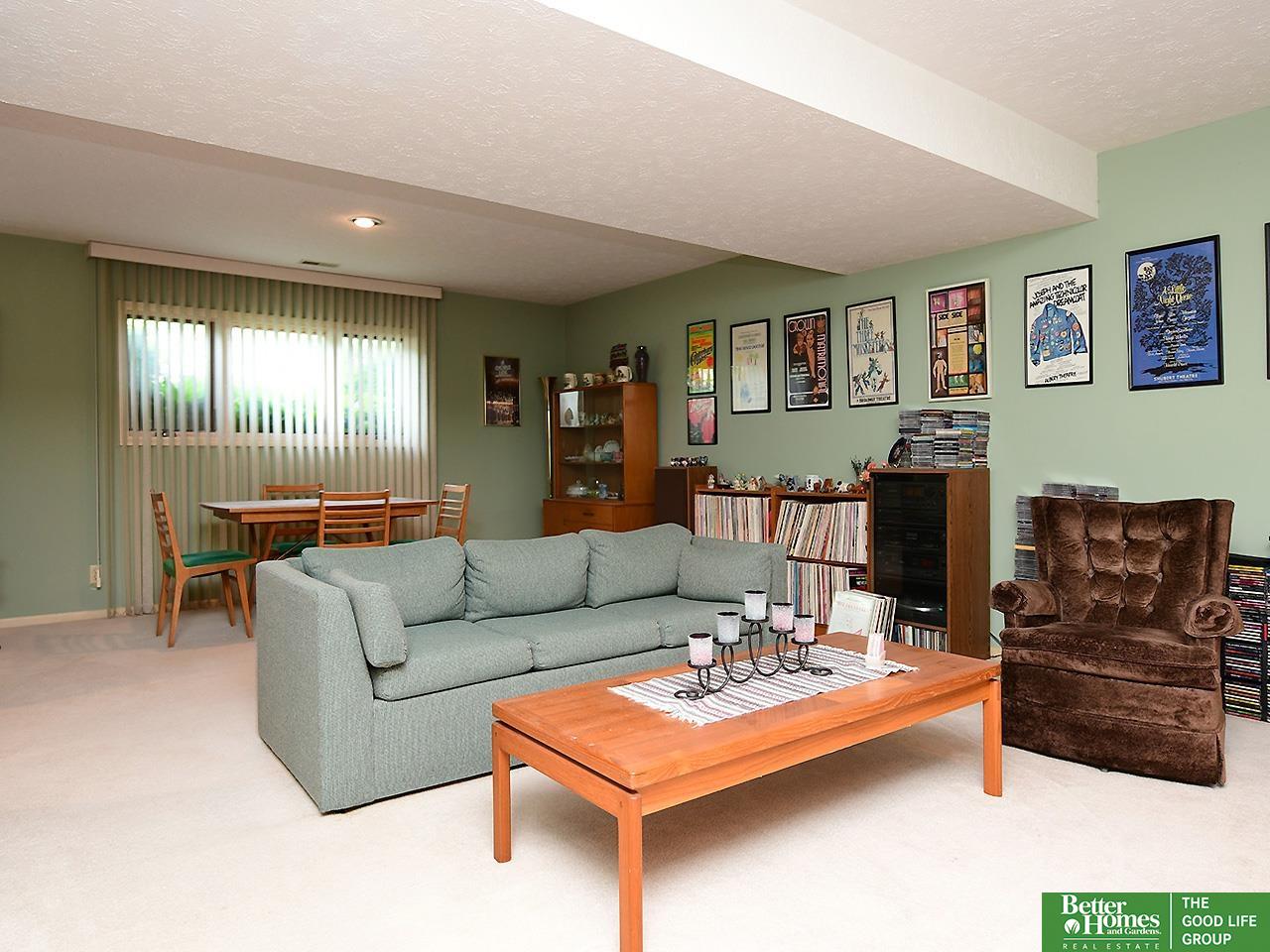 4733 N 109 Circle