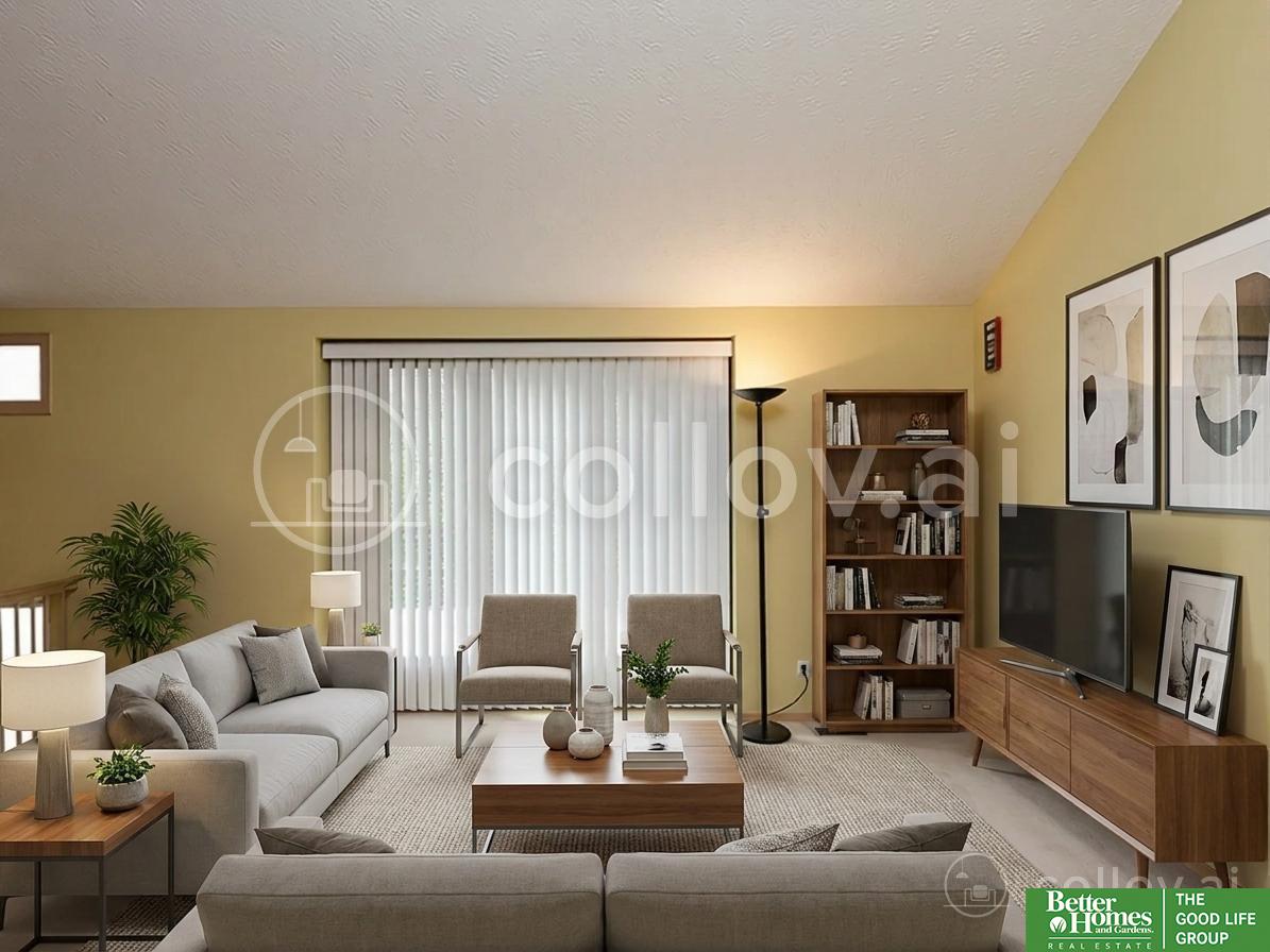 4733 N 109 Circle