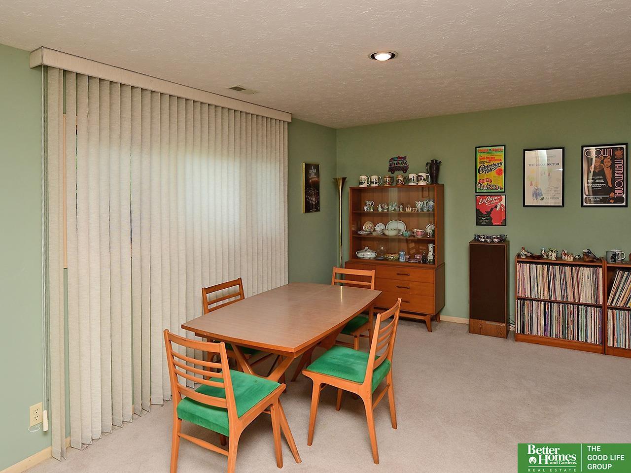 4733 N 109 Circle