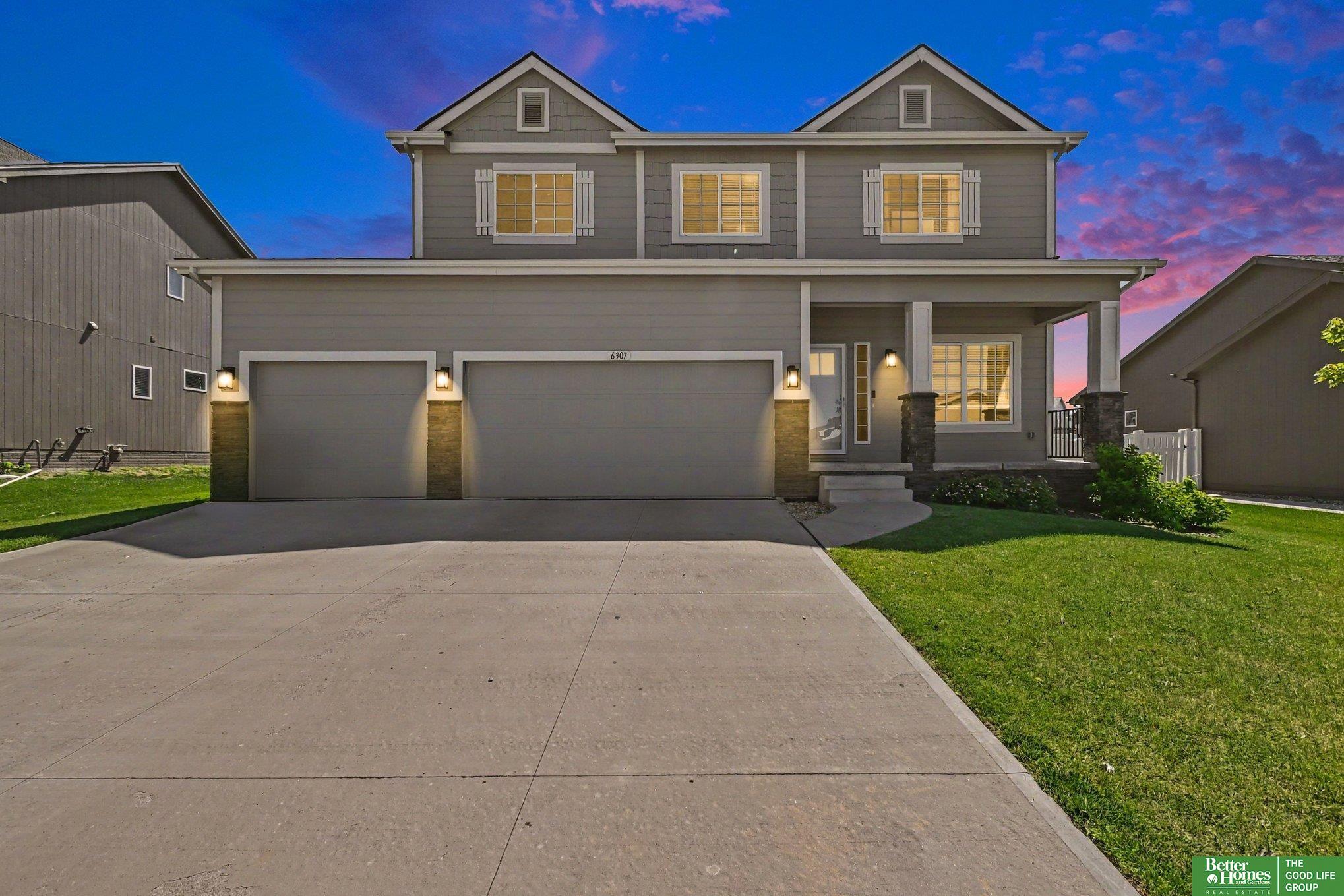 6307 N 169th Street