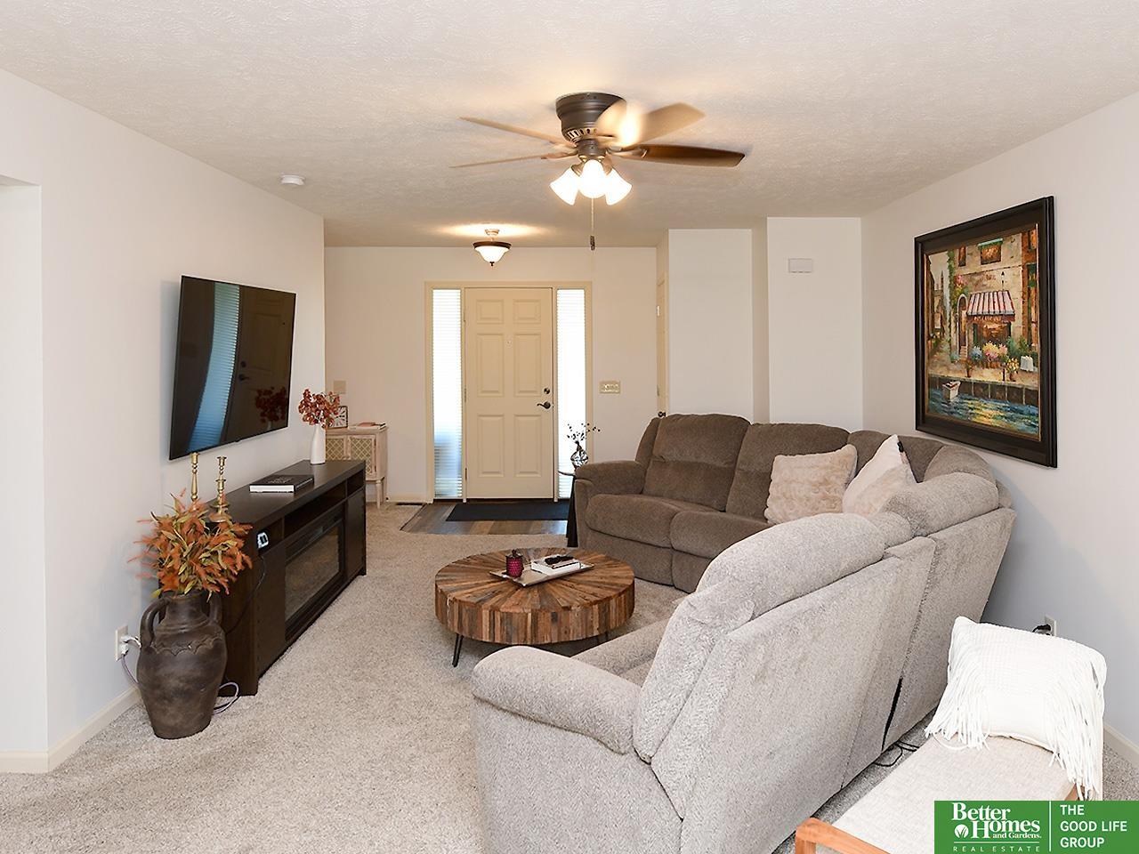 7801-7803 S 30th Street