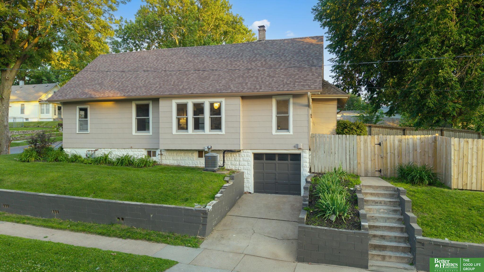 2546 N 63 Street
