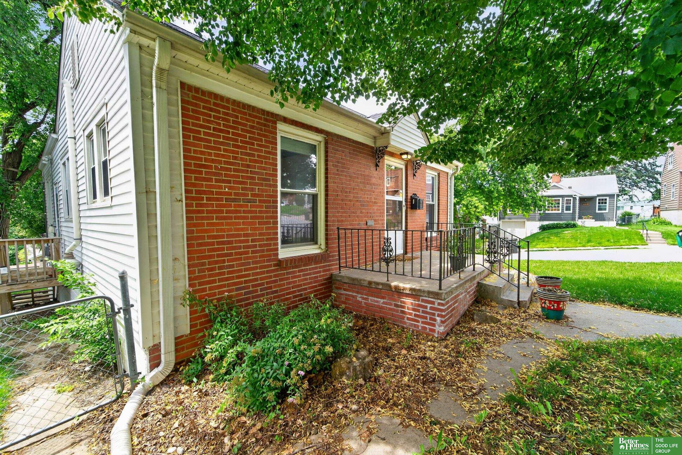 1902 S 61st Street