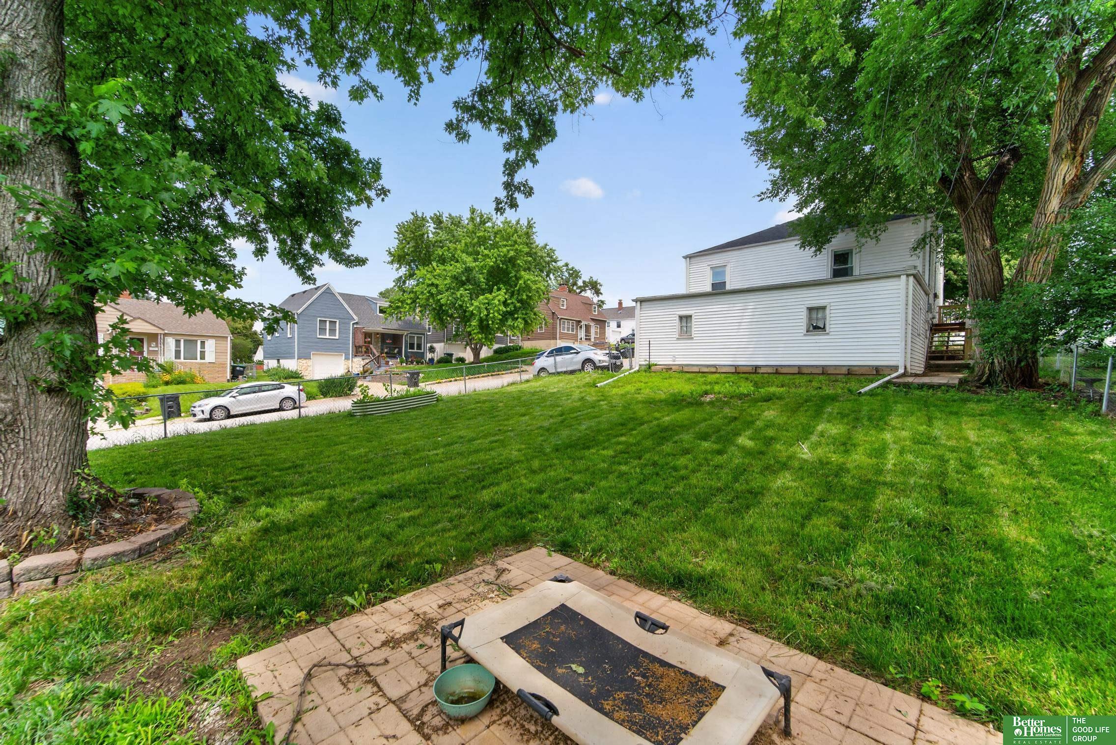 1902 S 61st Street