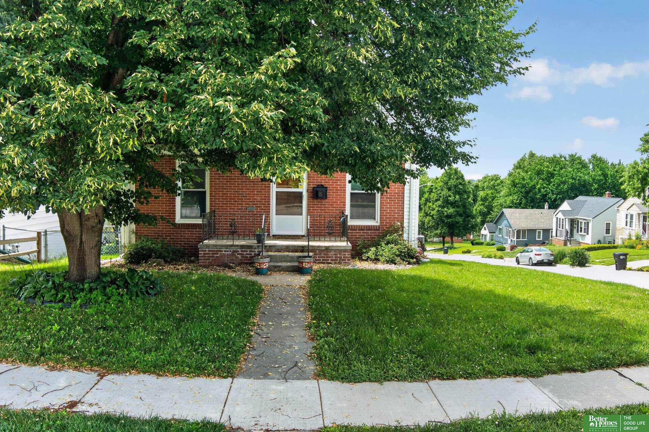 1902 S 61st Street