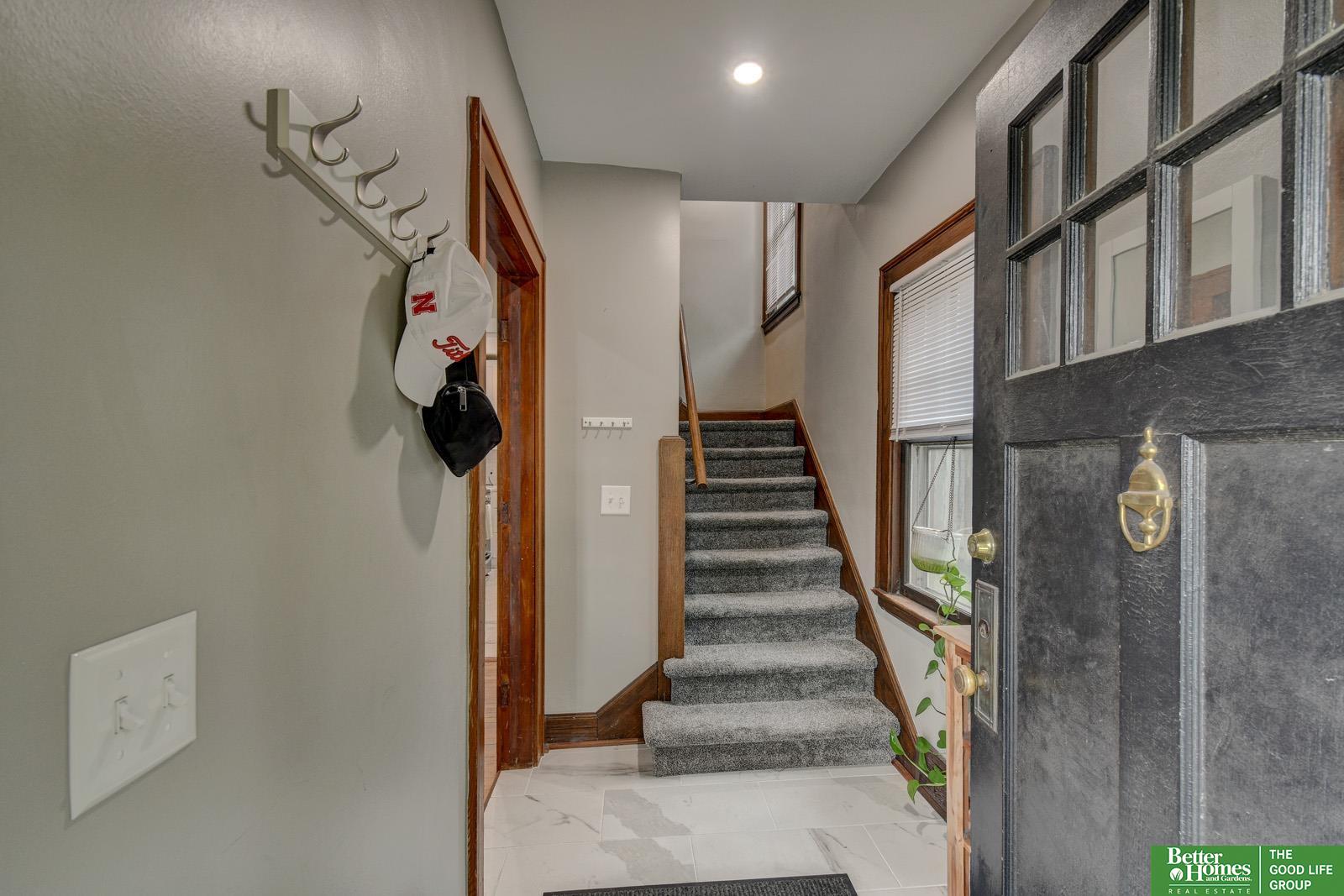 308 S 48 Street