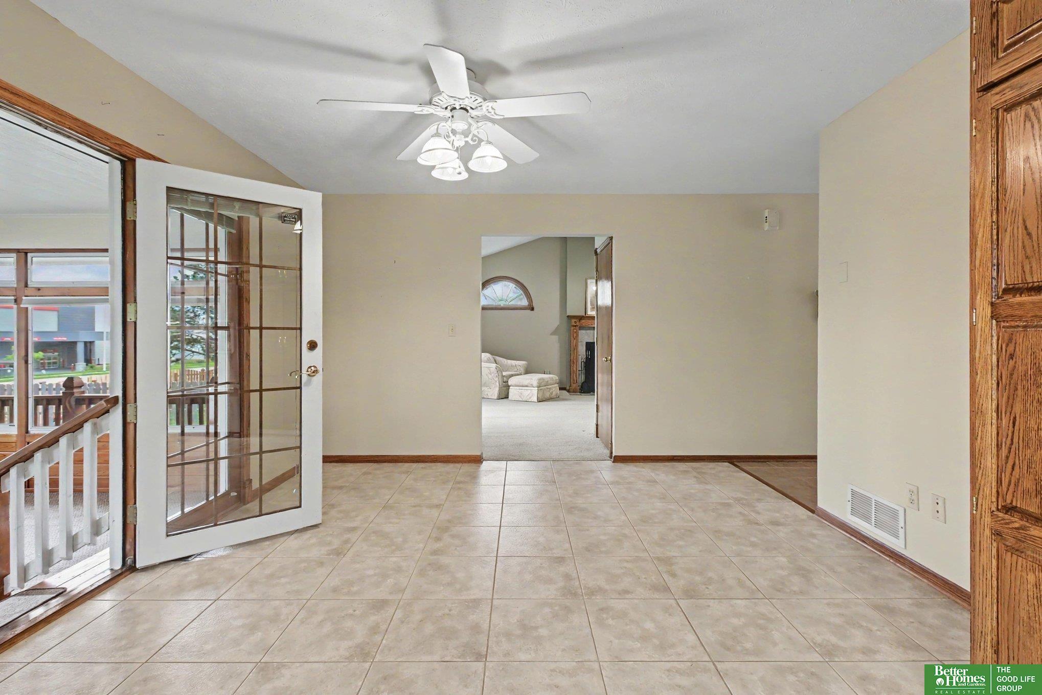 10405 Polk Street