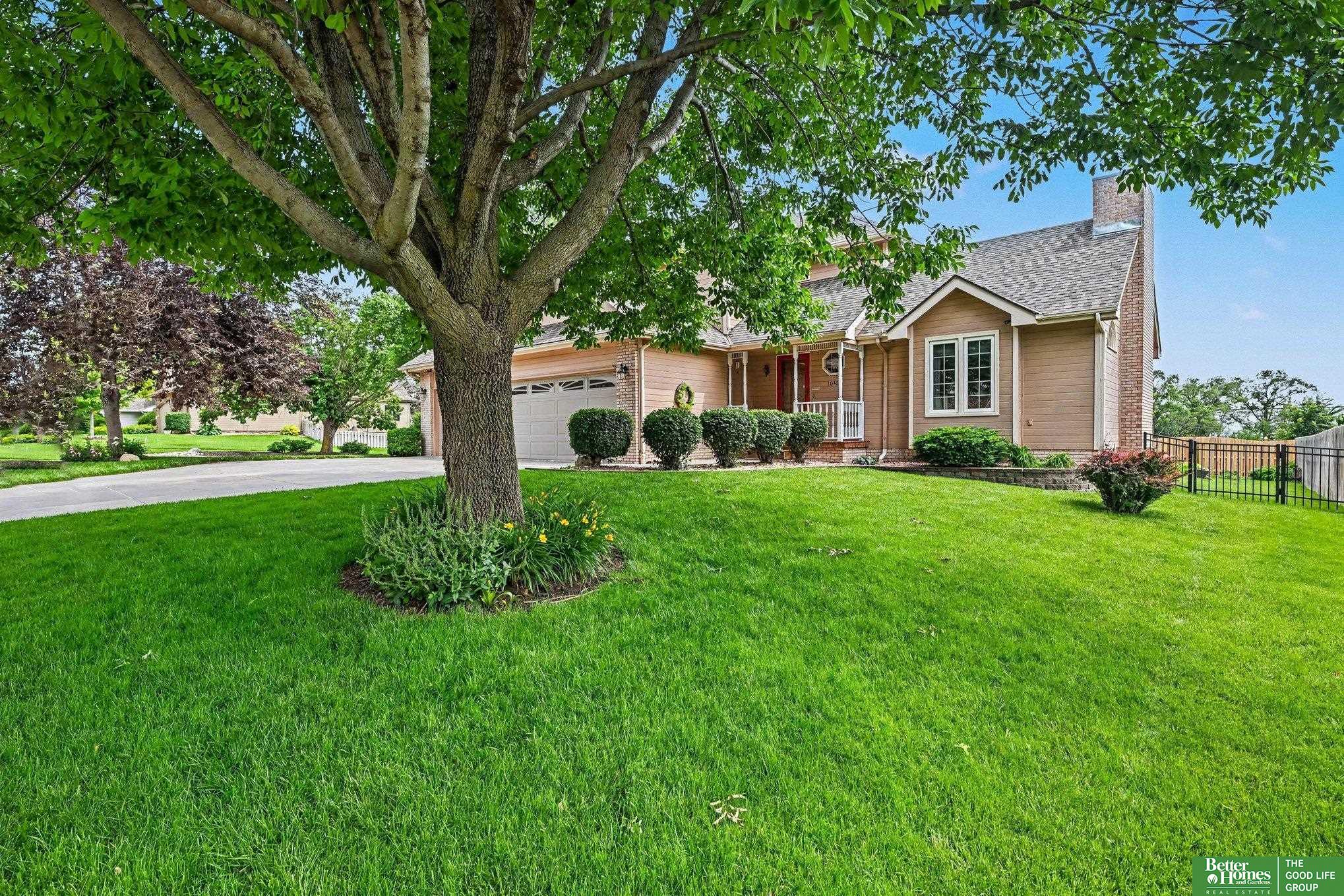 10405 Polk Street