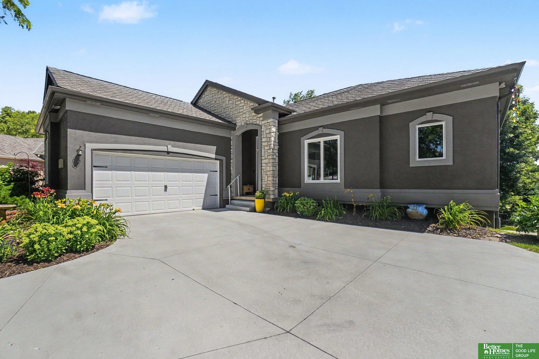 11414 Iowa Circle
