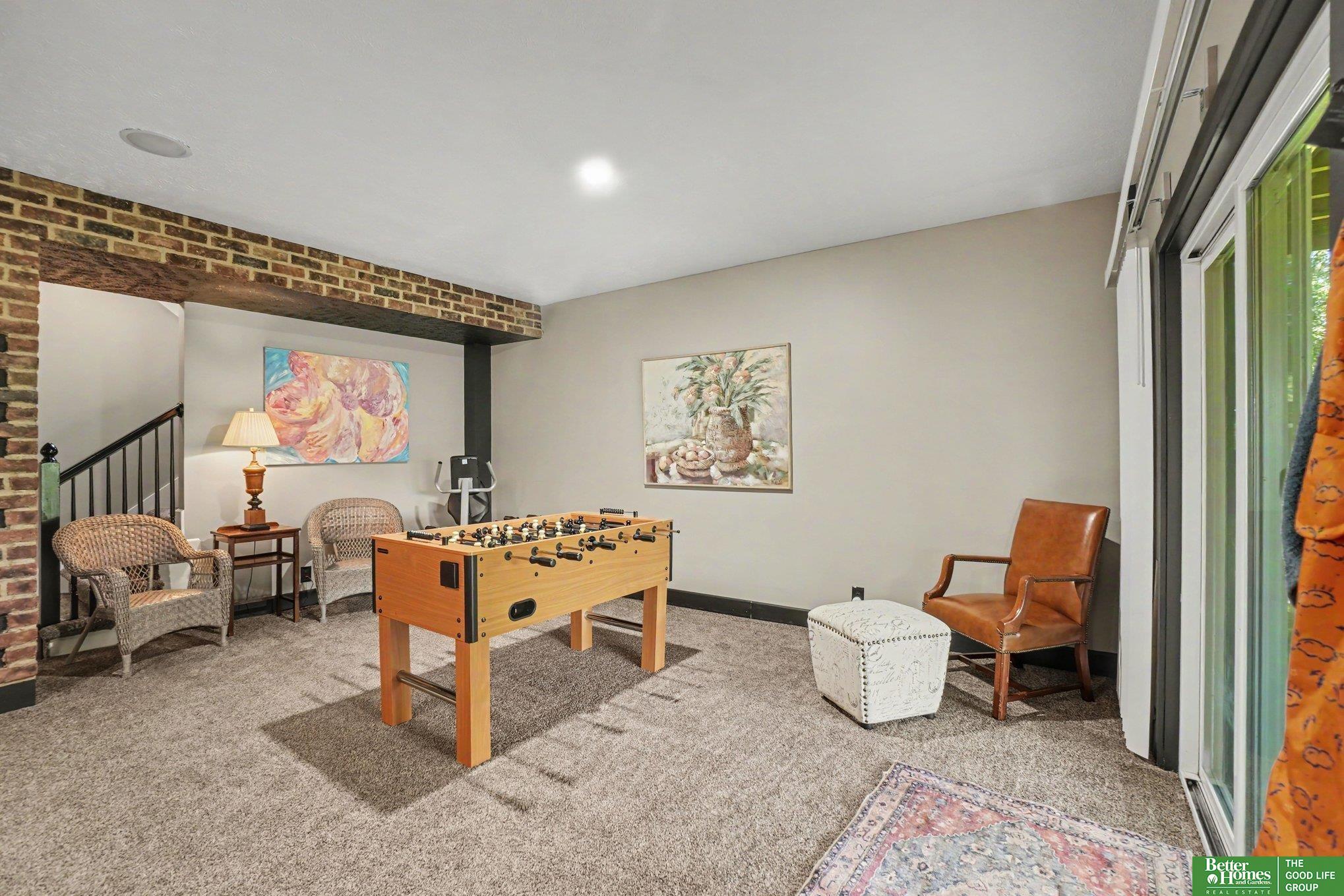 11414 Iowa Circle