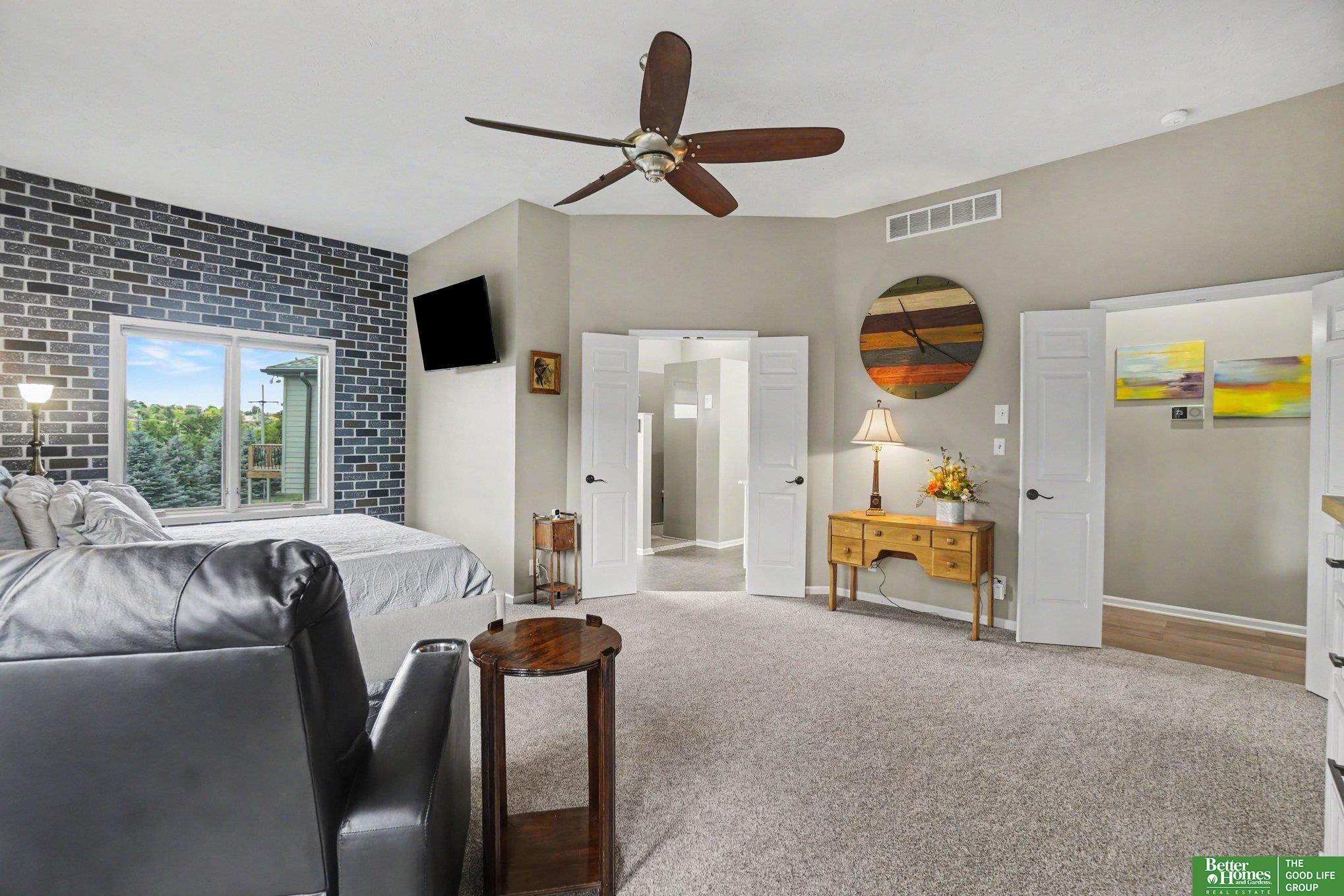 11414 Iowa Circle