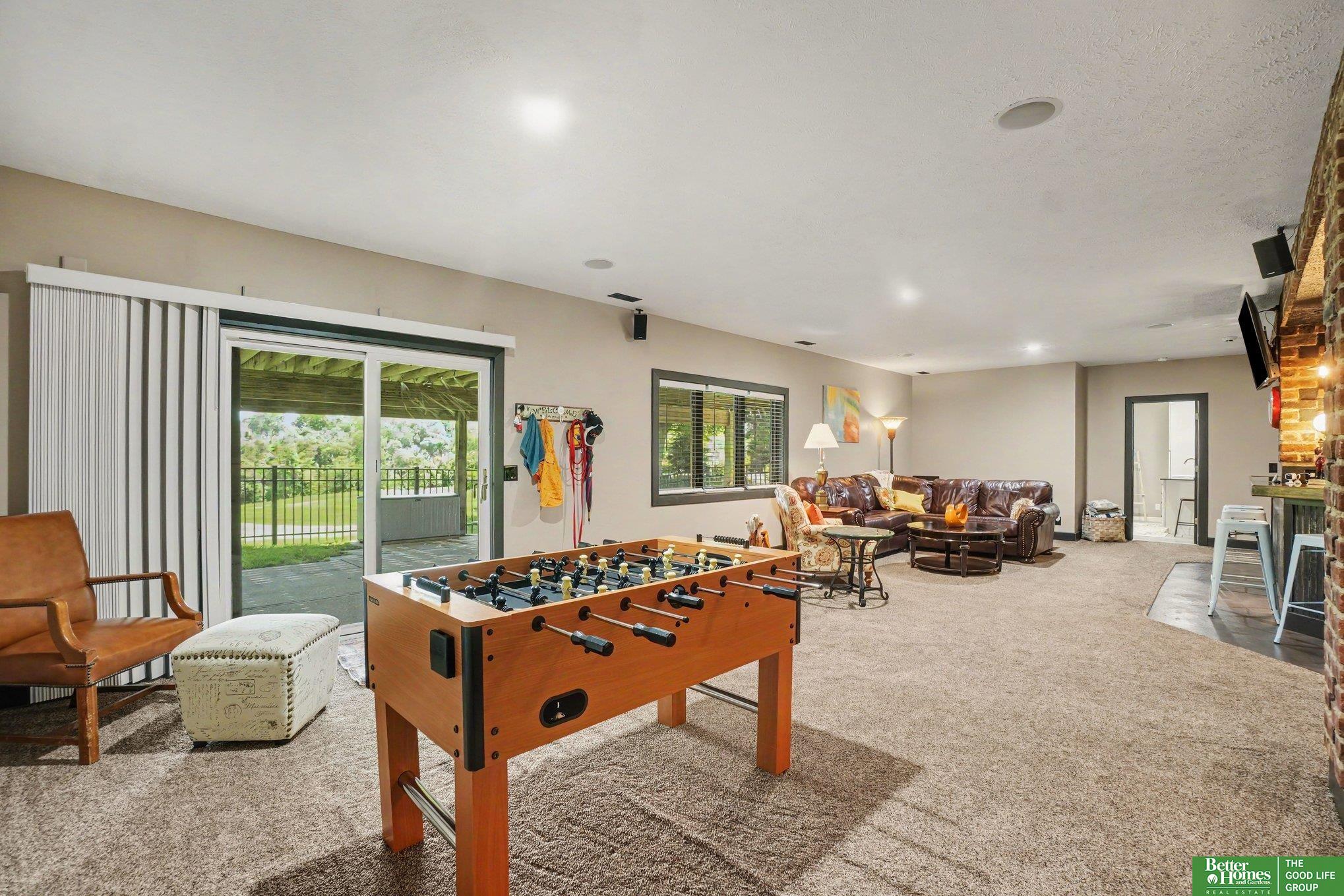 11414 Iowa Circle