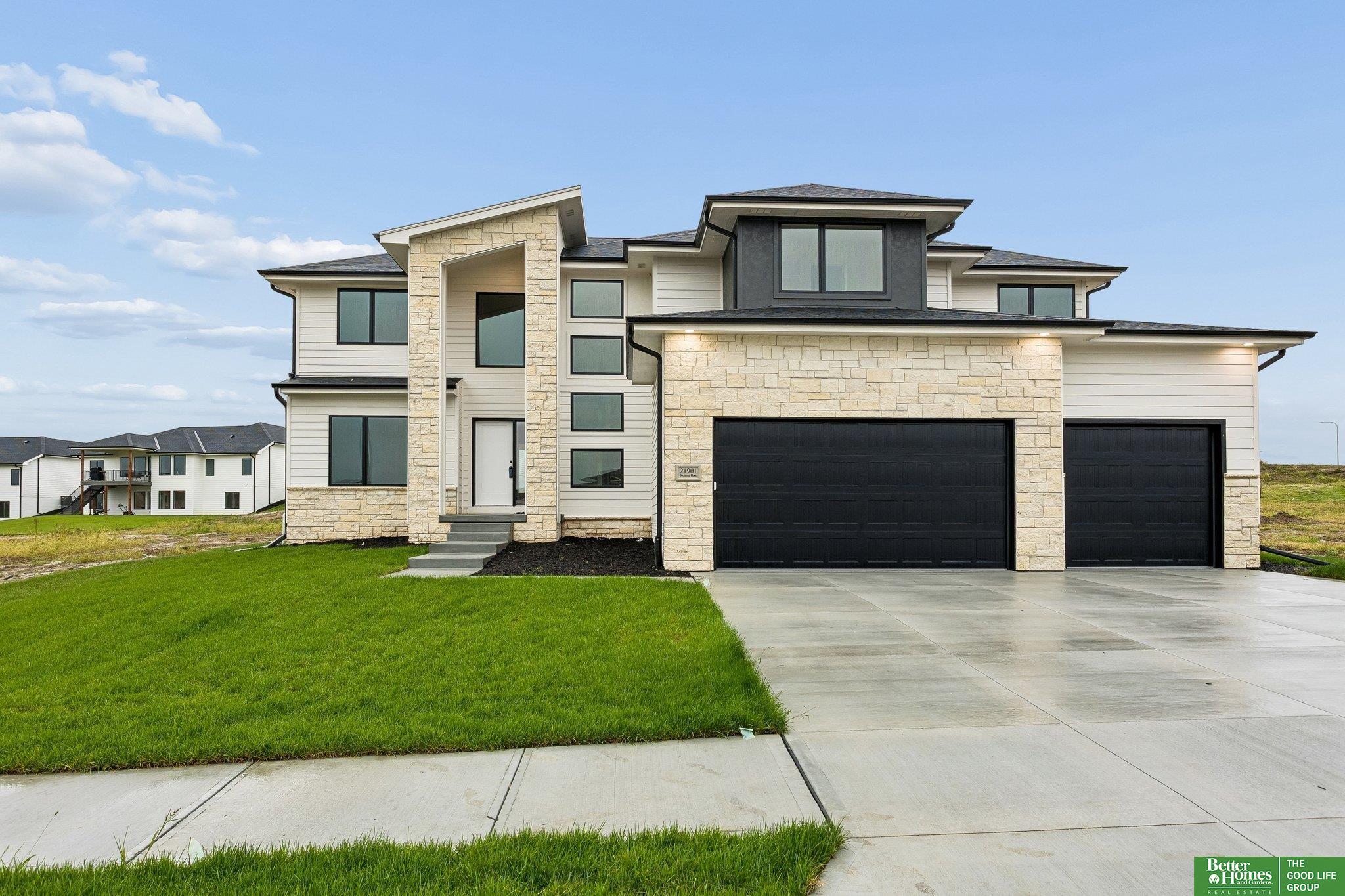 21901 Buchanan Parkway