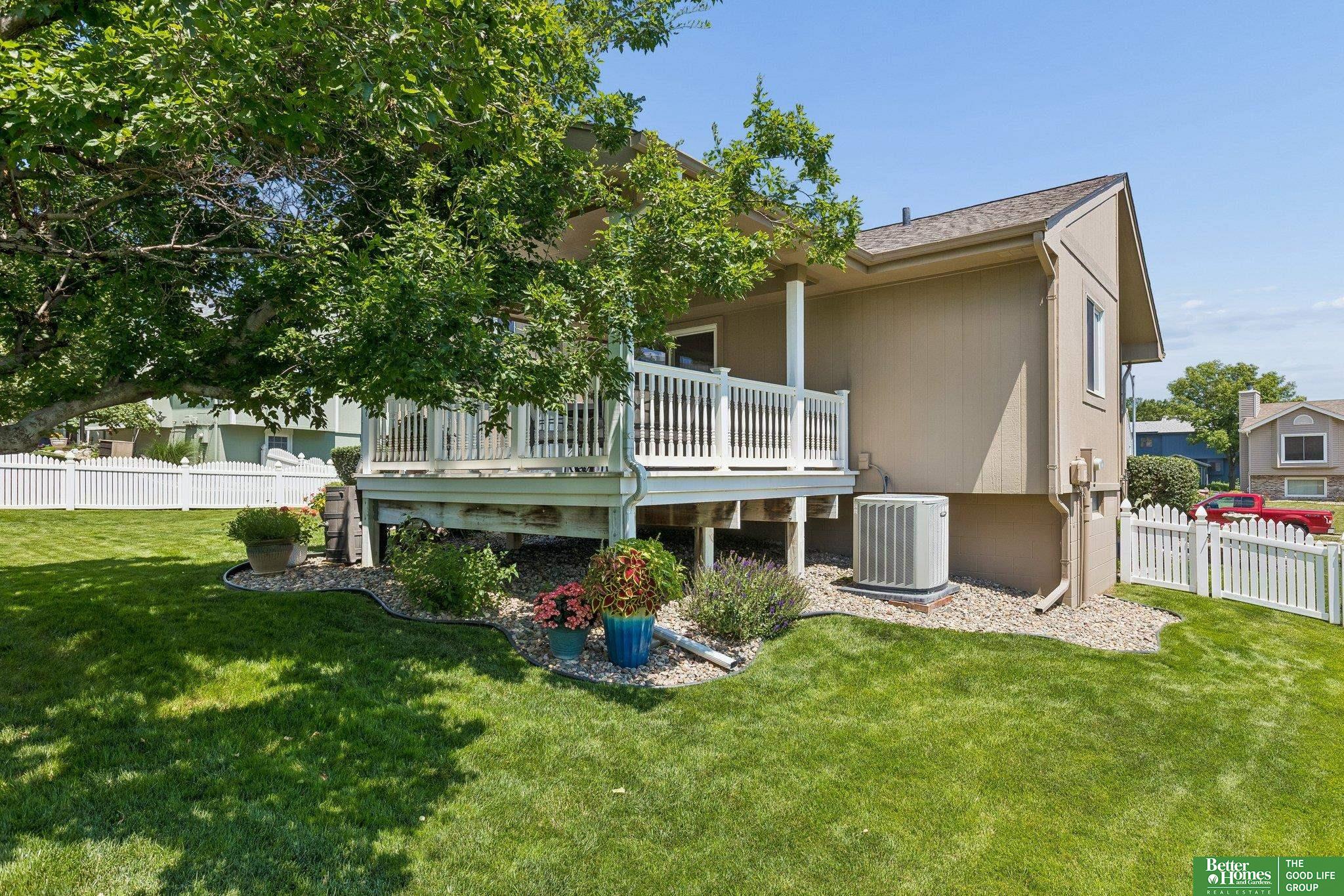 210 Oakwood Drive