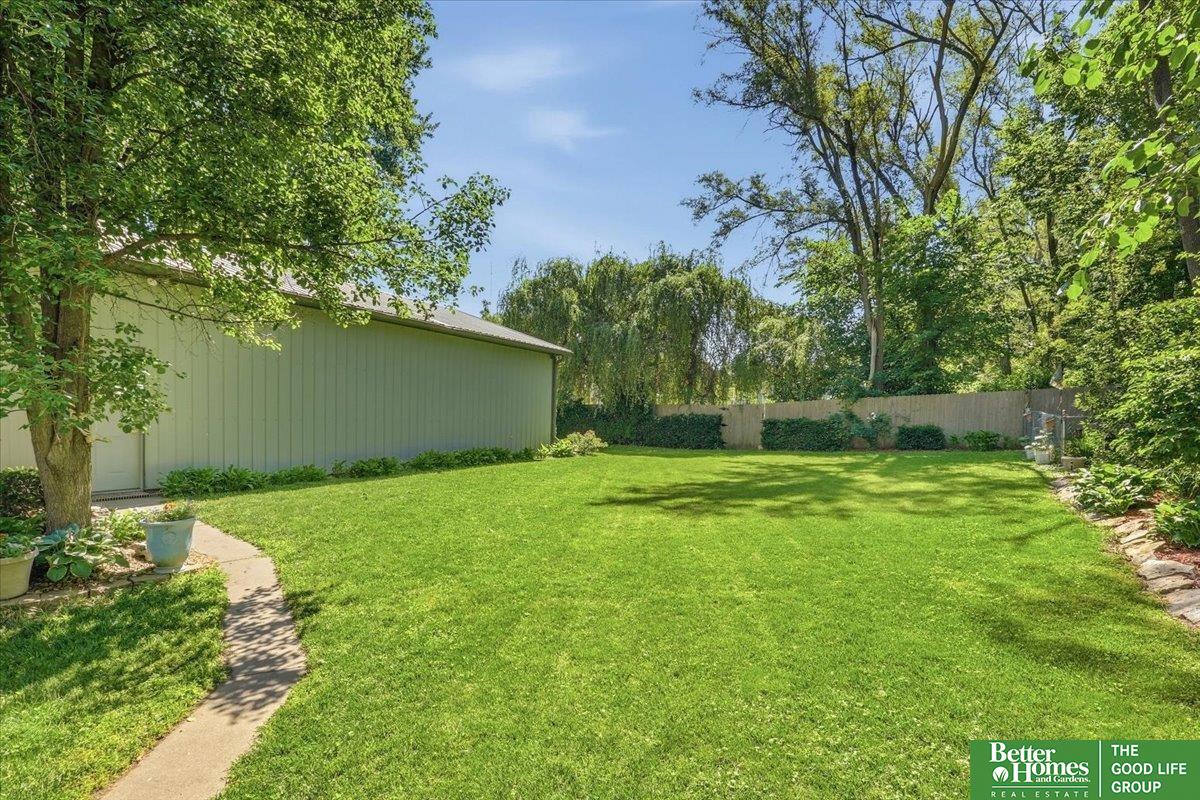 5511 & 5507 N 83rd Street