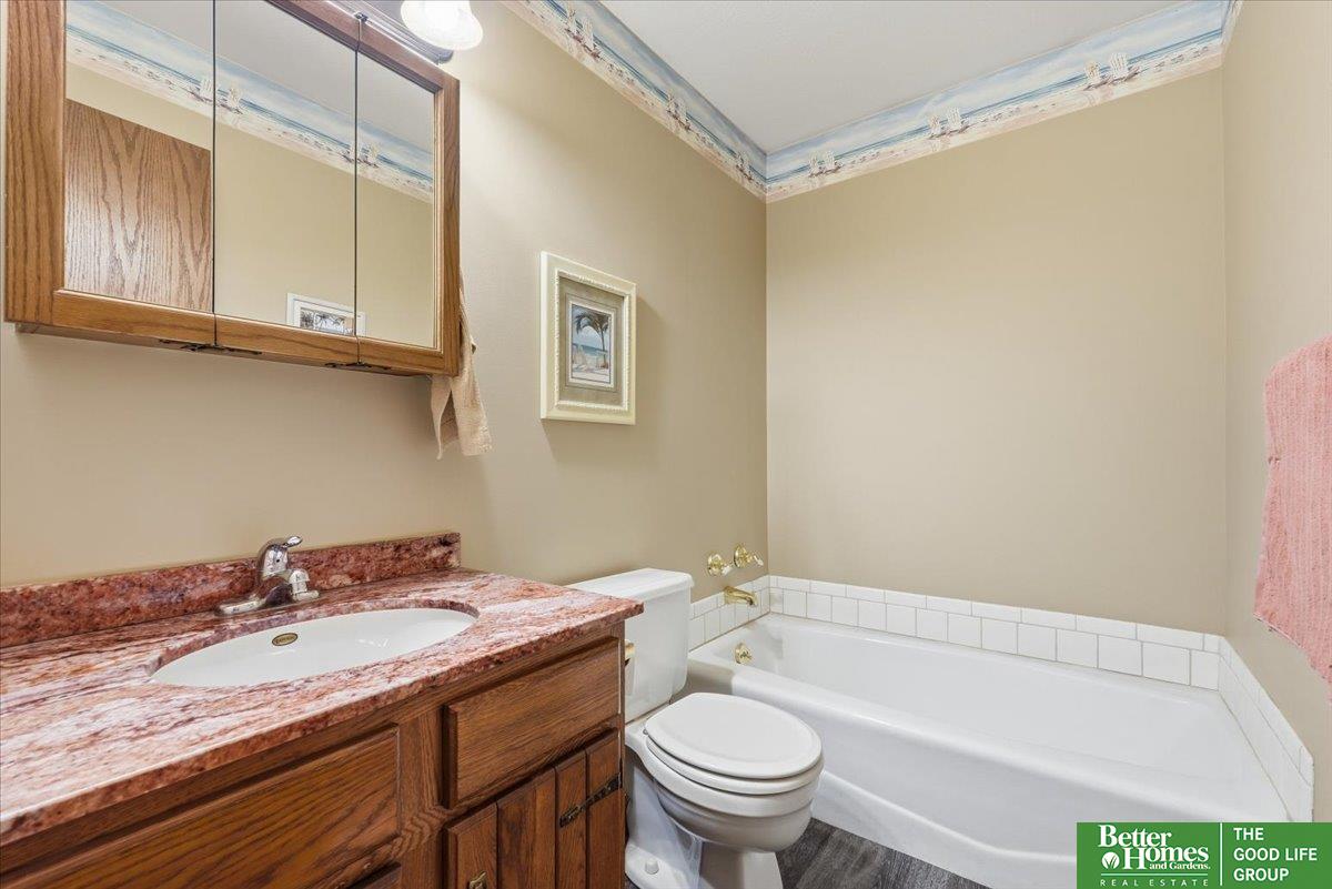 5511 & 5507 N 83rd Street