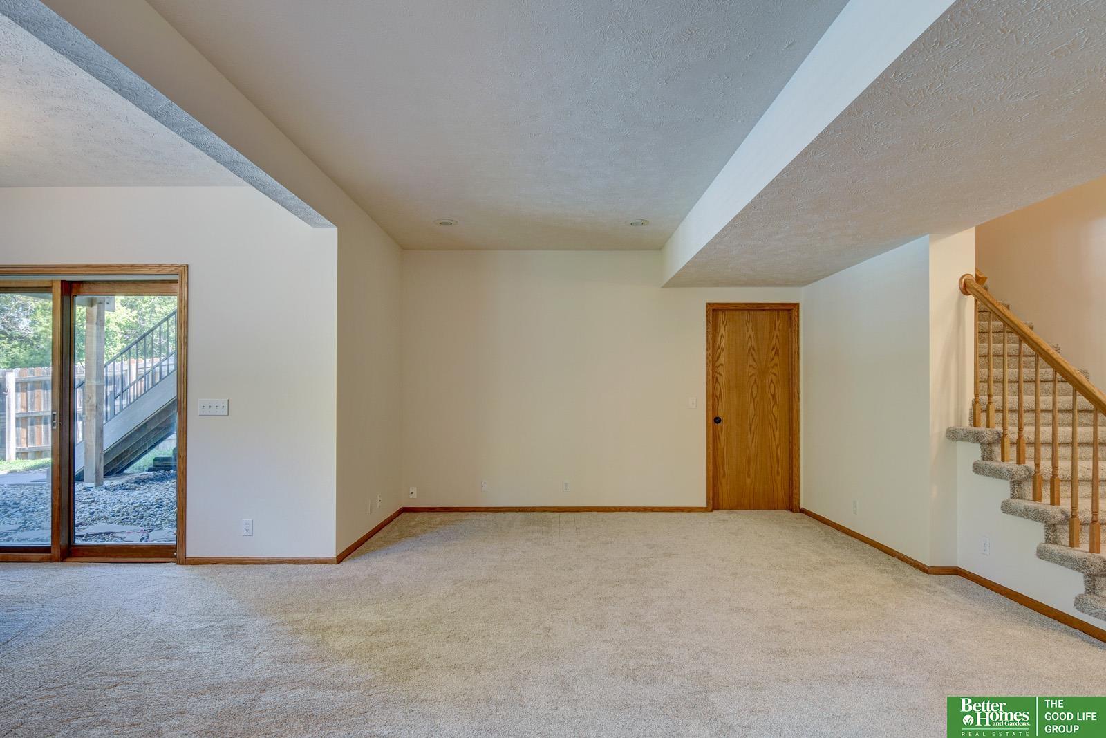 1760 N 174th Street