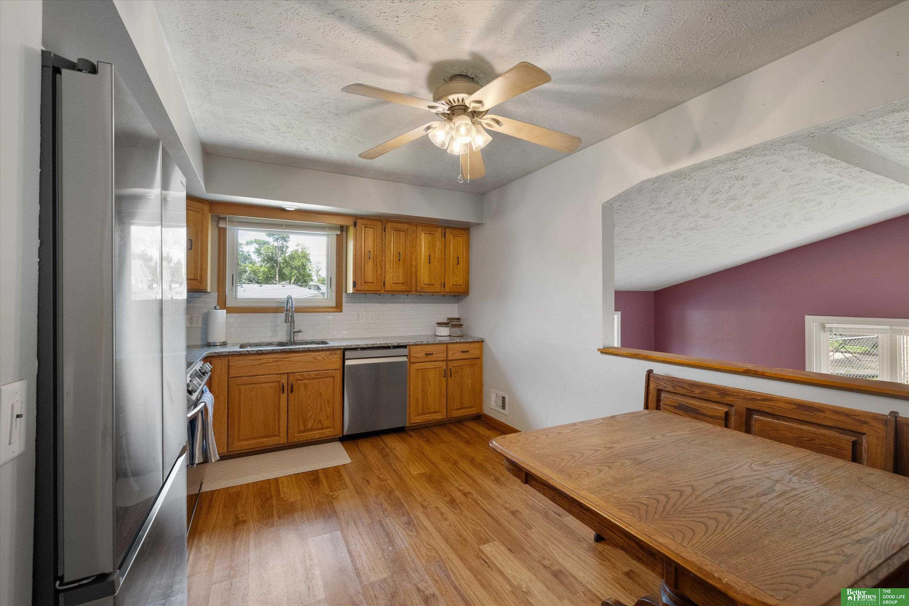 8480 Lakeview Drive