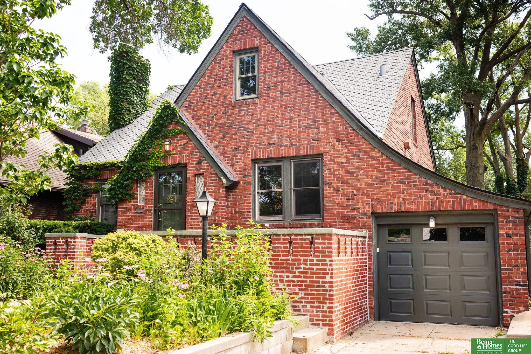 2619 N 52nd Street