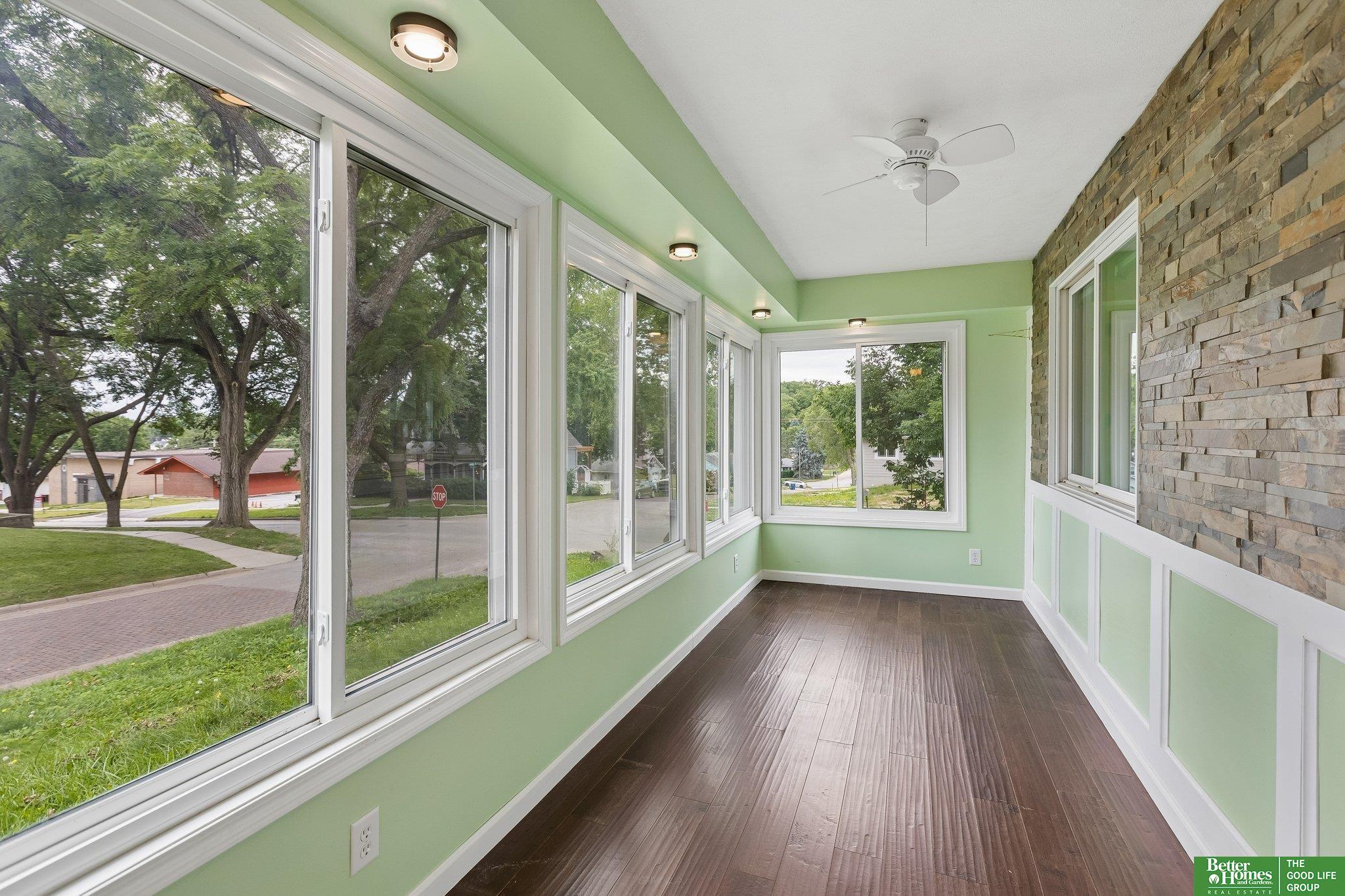 301 N Walnut Street