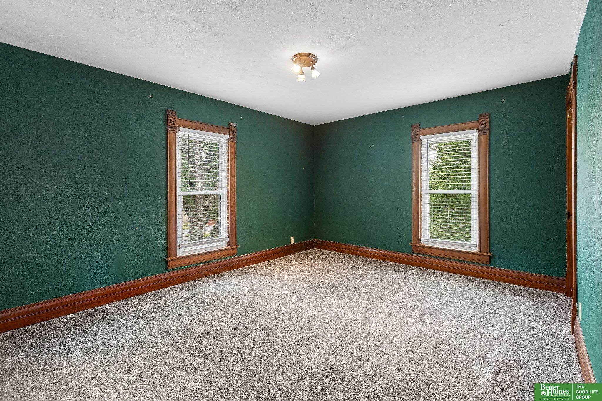 301 N Walnut Street