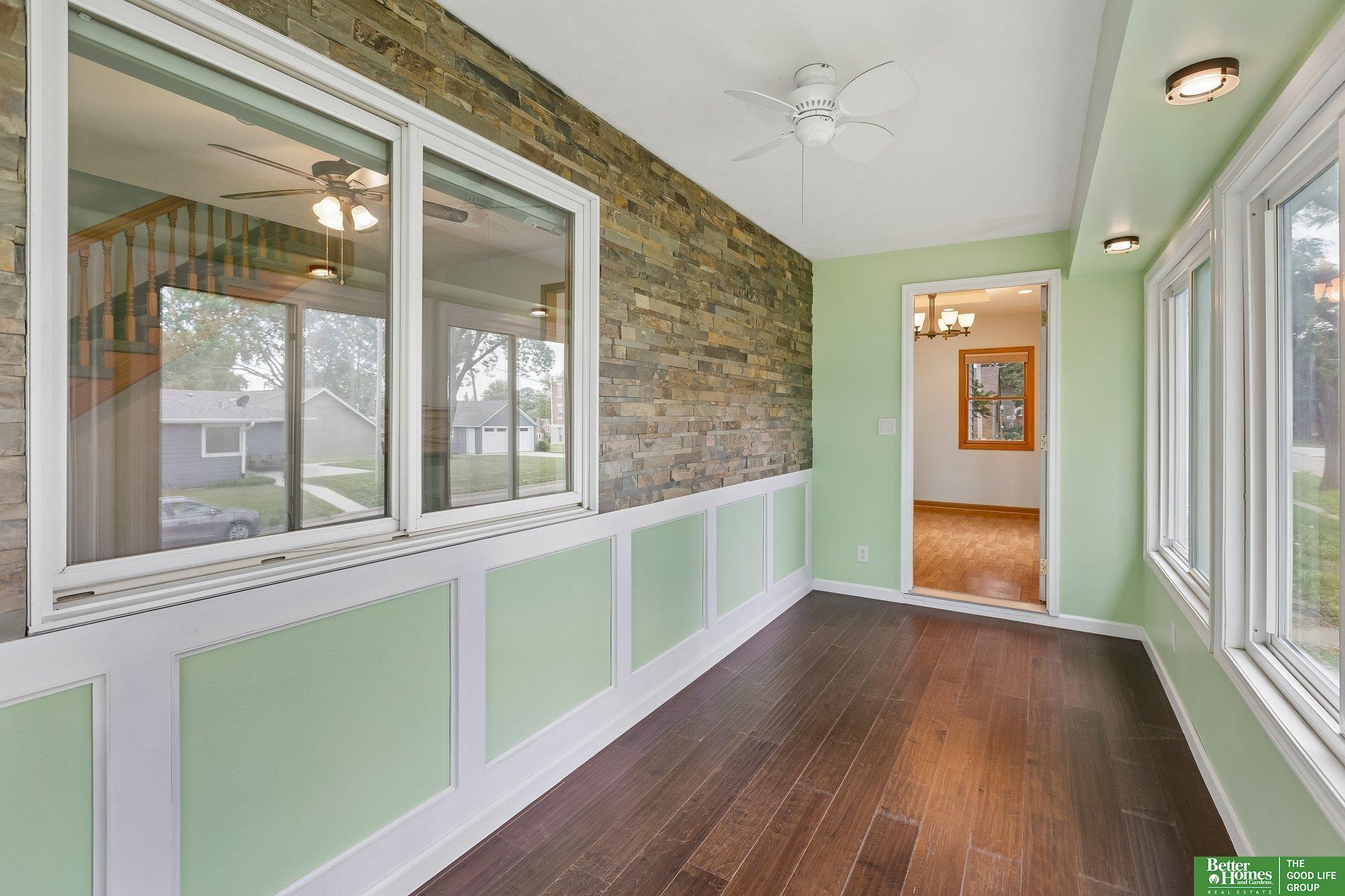 301 N Walnut Street
