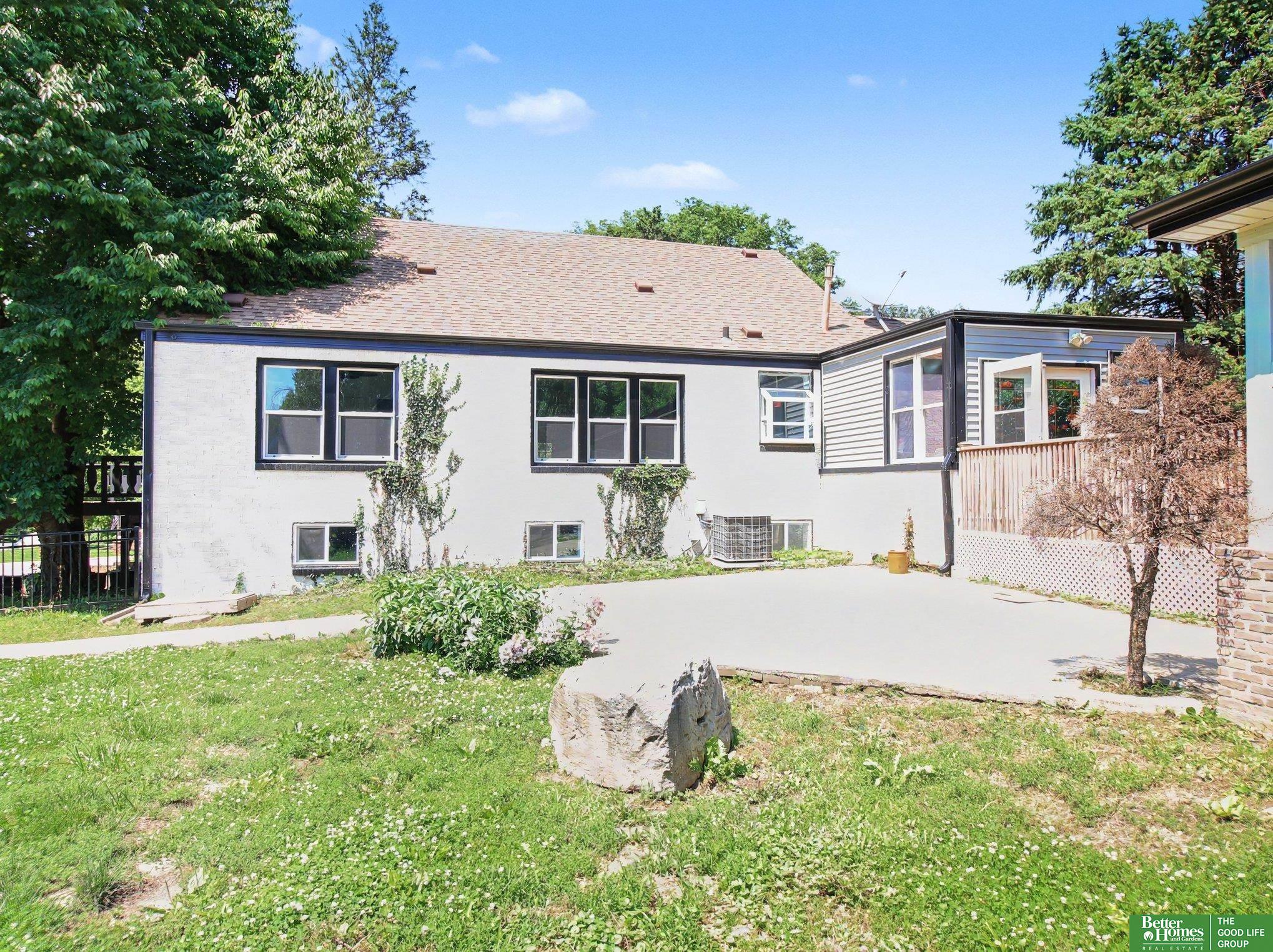306 Bellevue Boulevard
