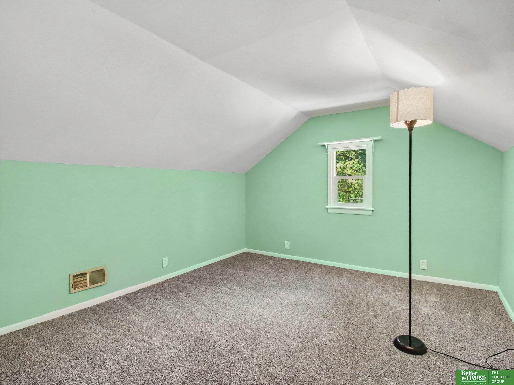 306 Bellevue Boulevard