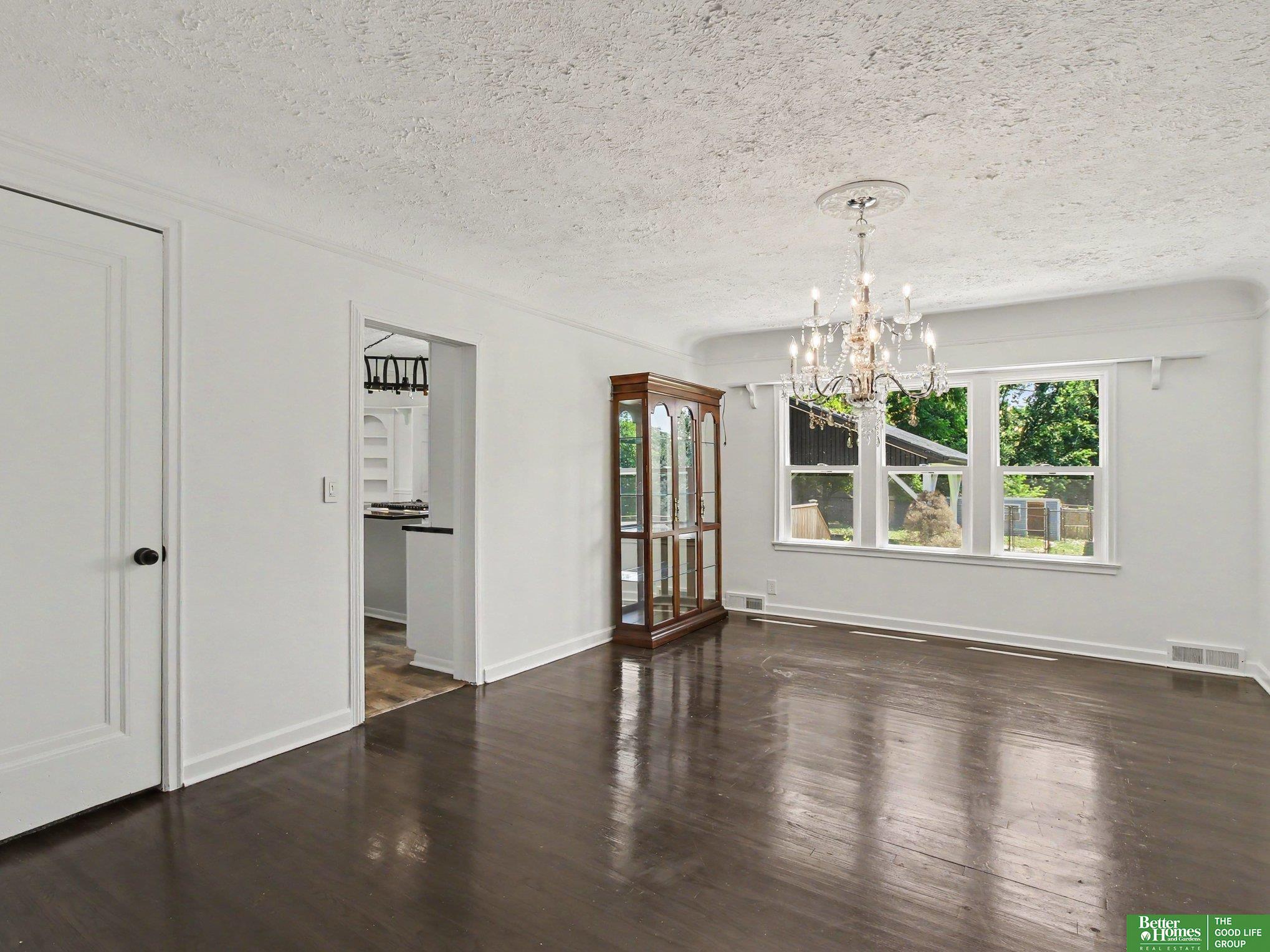 306 Bellevue Boulevard