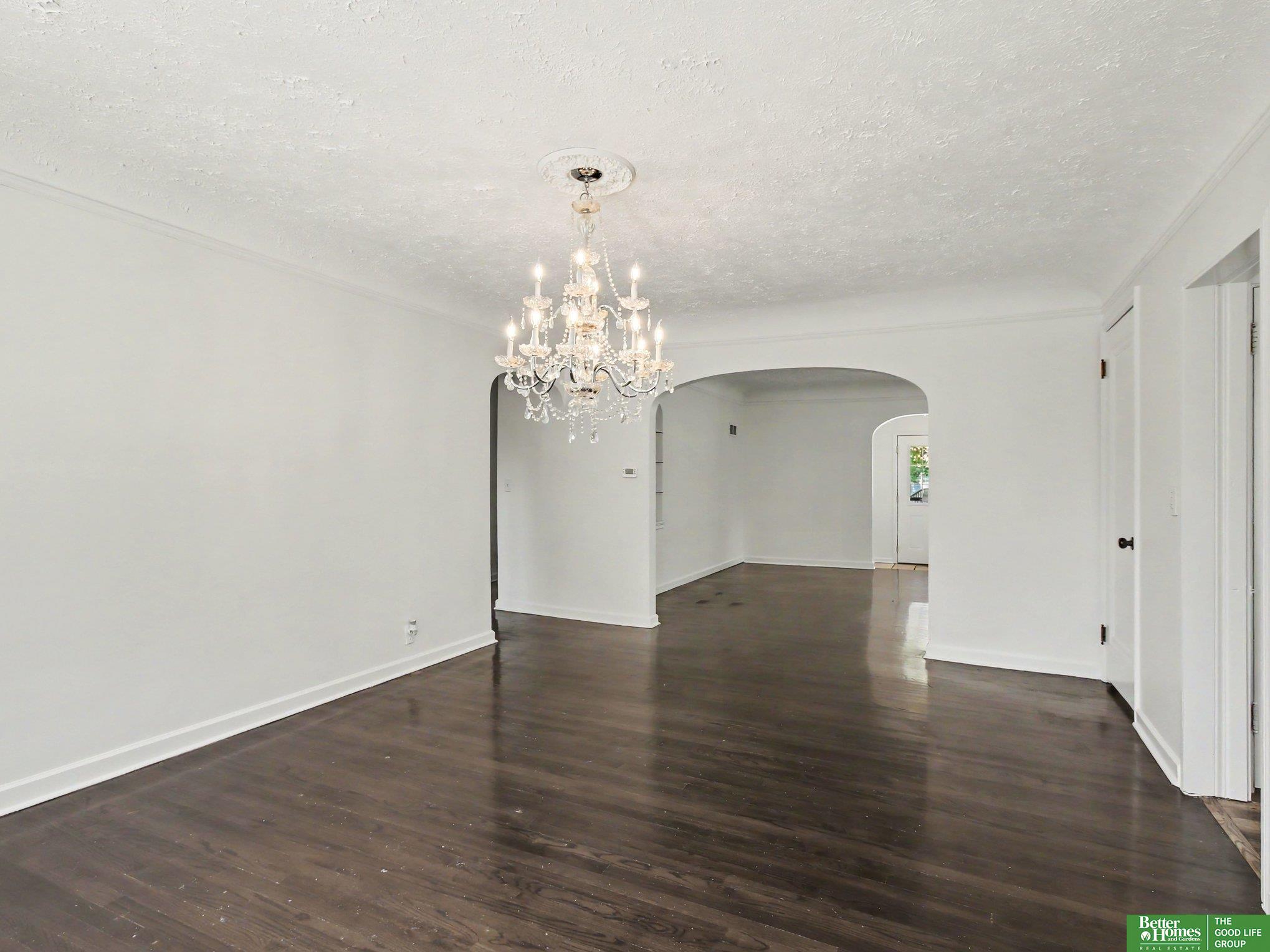 306 Bellevue Boulevard