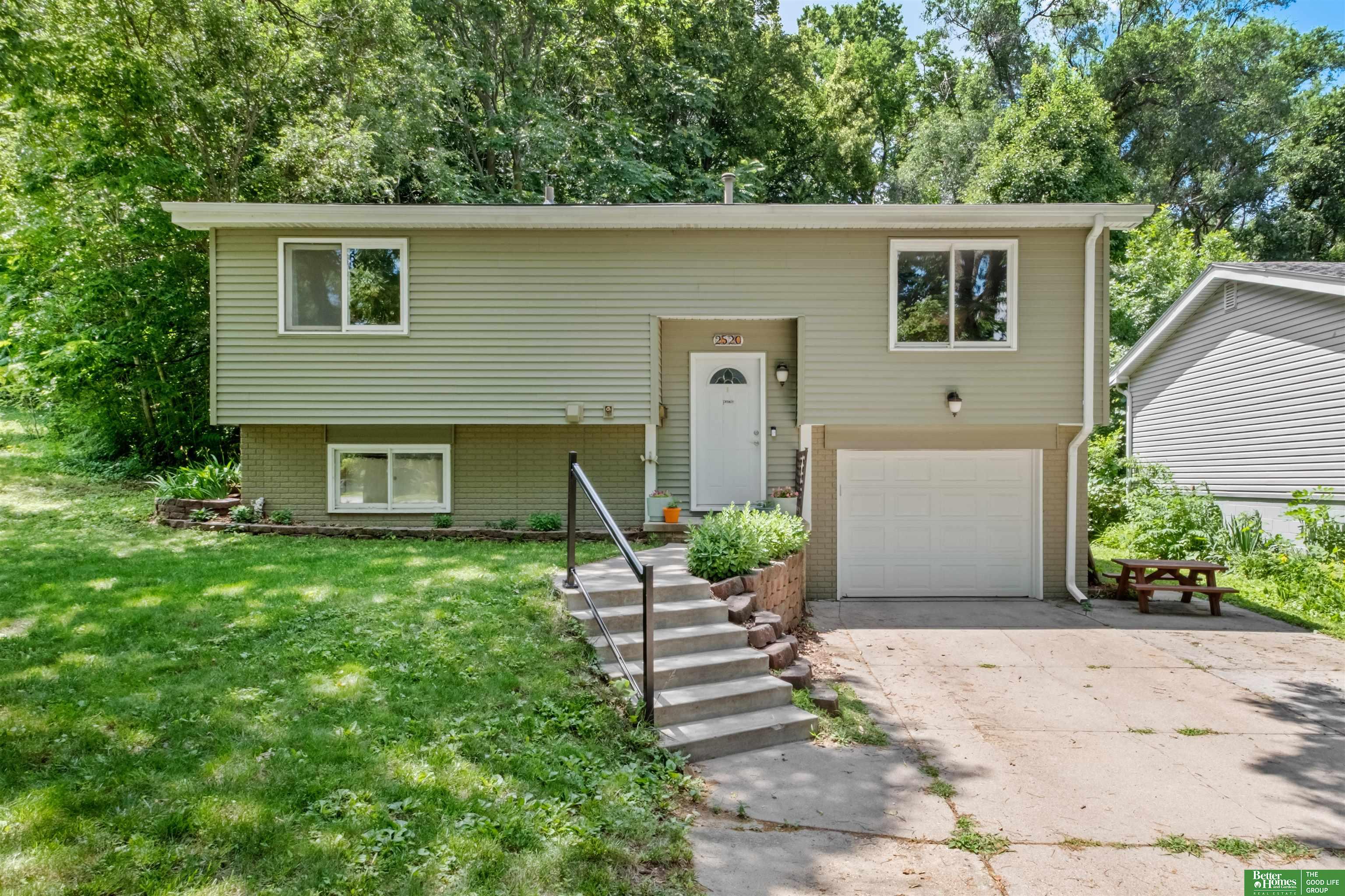 2520 S 8th Street