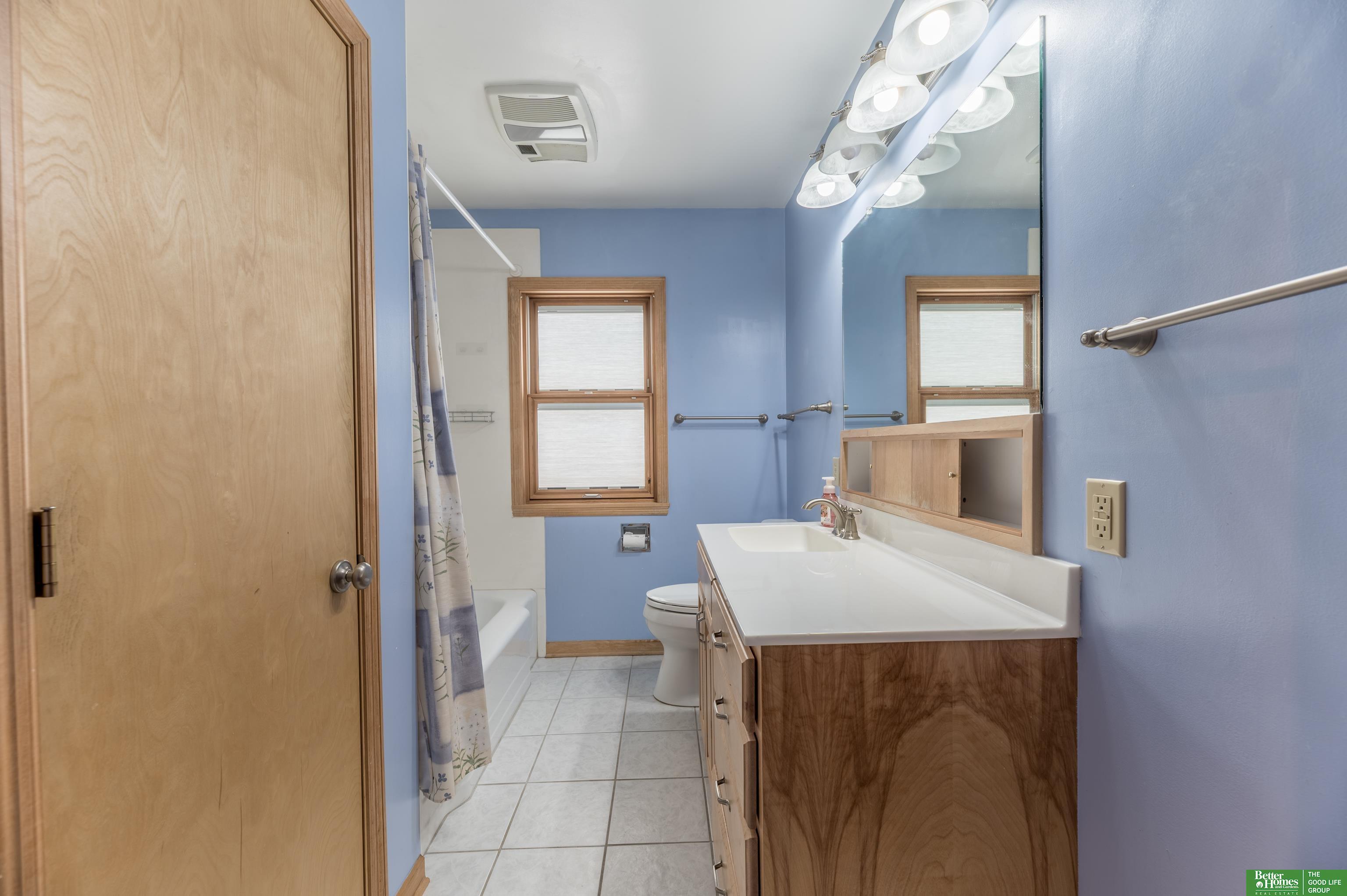 1925 S 47th Street