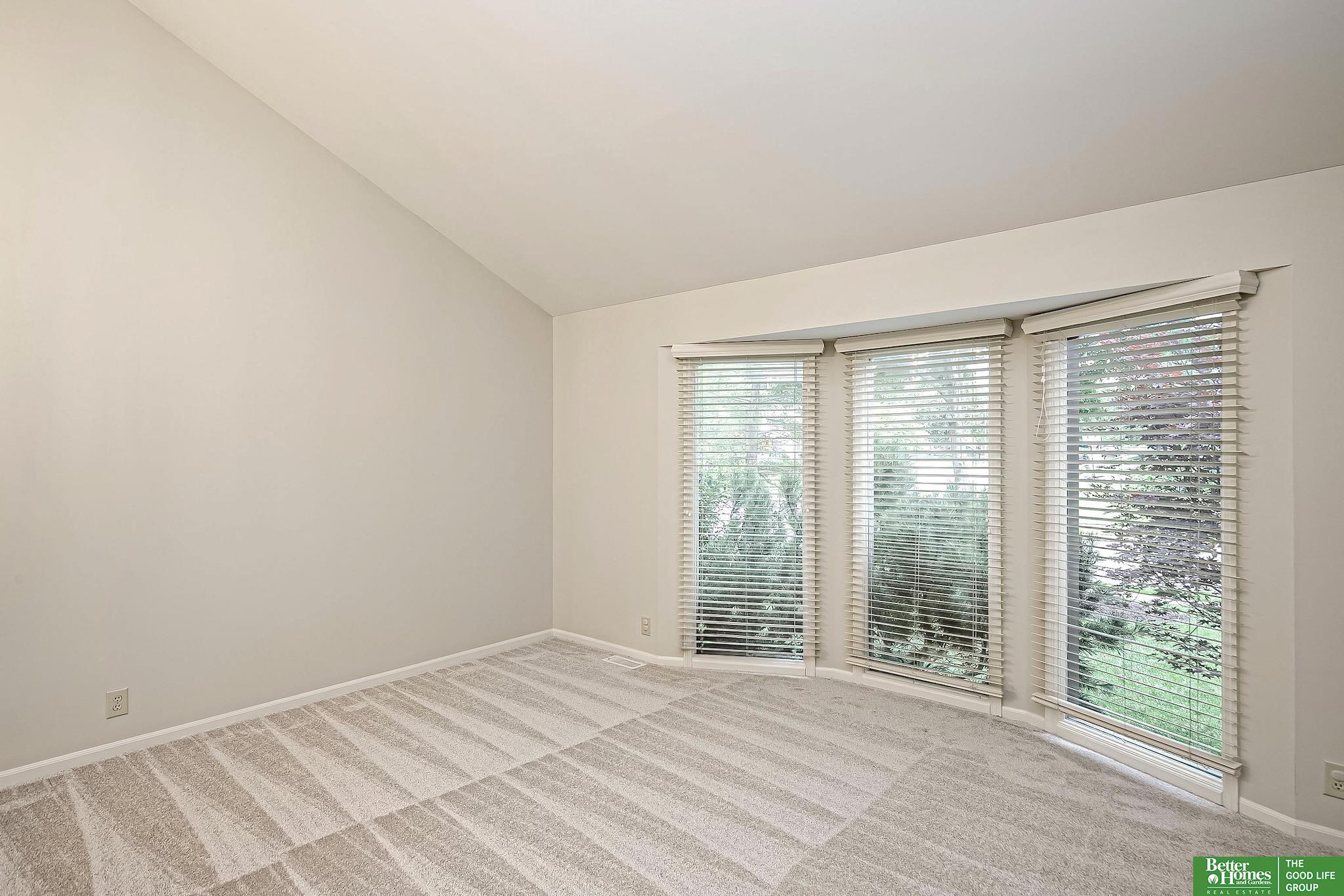 16010 Rolling Ridge Road